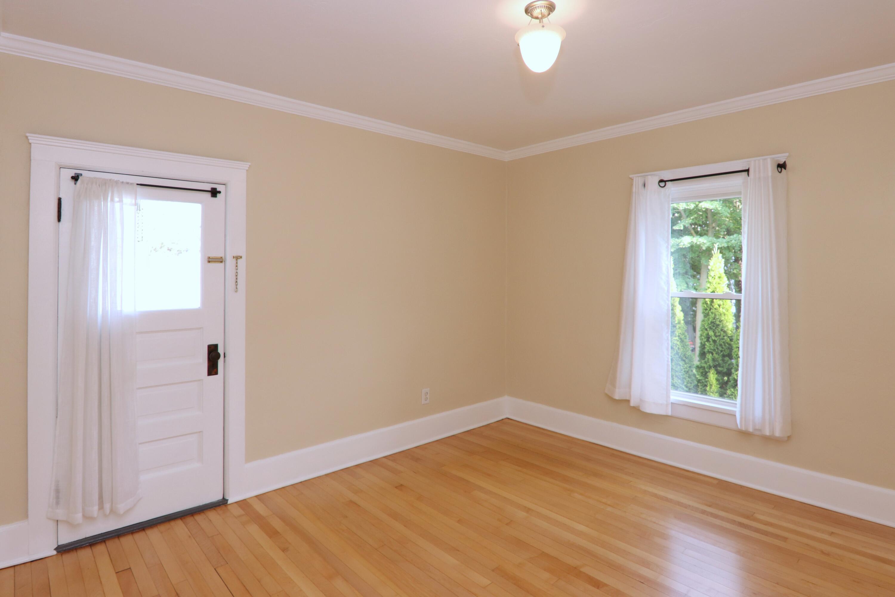 Wisconsin Lake Home for sale (MLS#: 1927106) at 74 S West St, in Elkhart Lake, Wisconsin. (33 of 89)