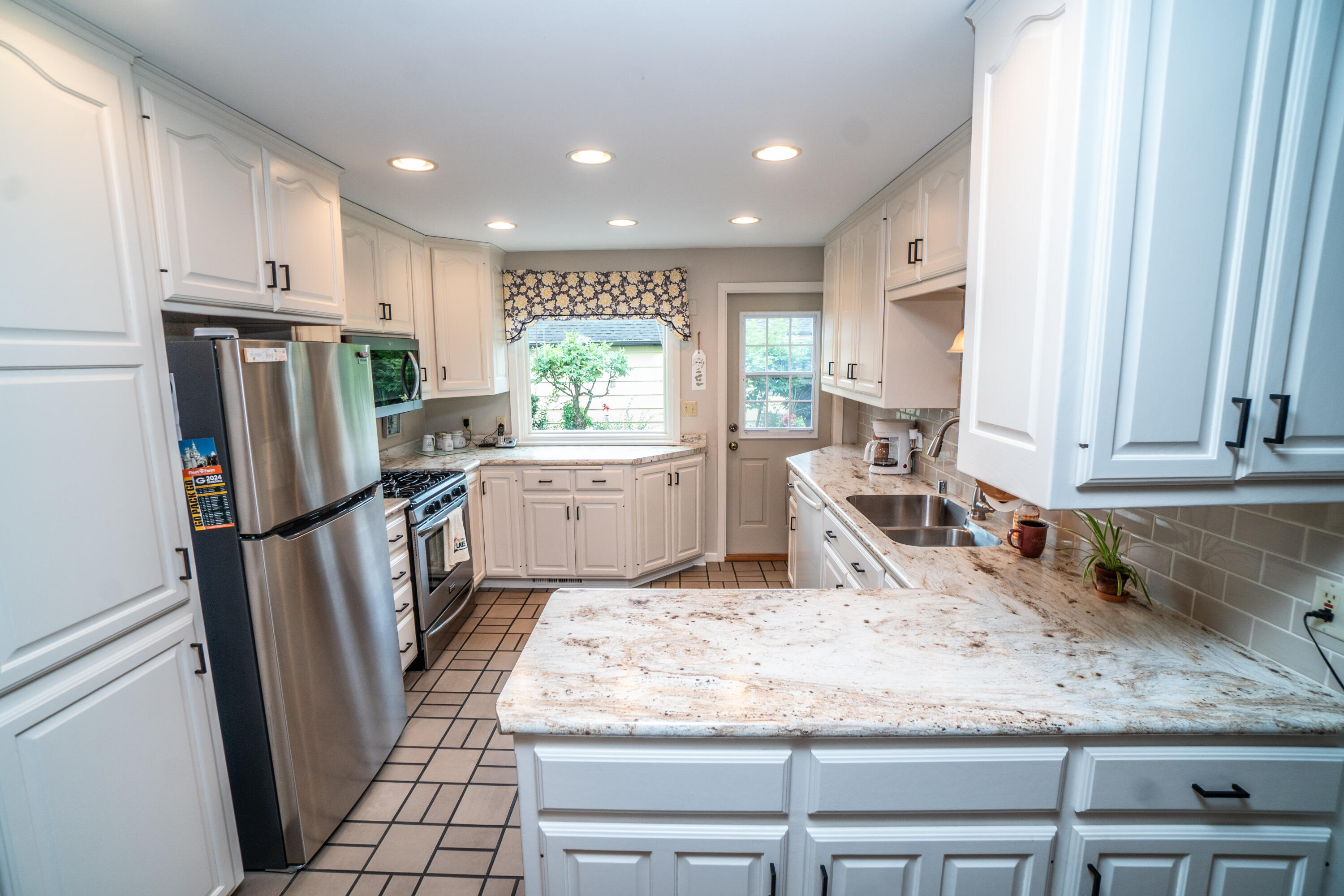 Wisconsin Lake Home for sale (MLS#: 1927206) at 4929  State Highway 144 -, in West Bend, Wisconsin. (5 of 25)