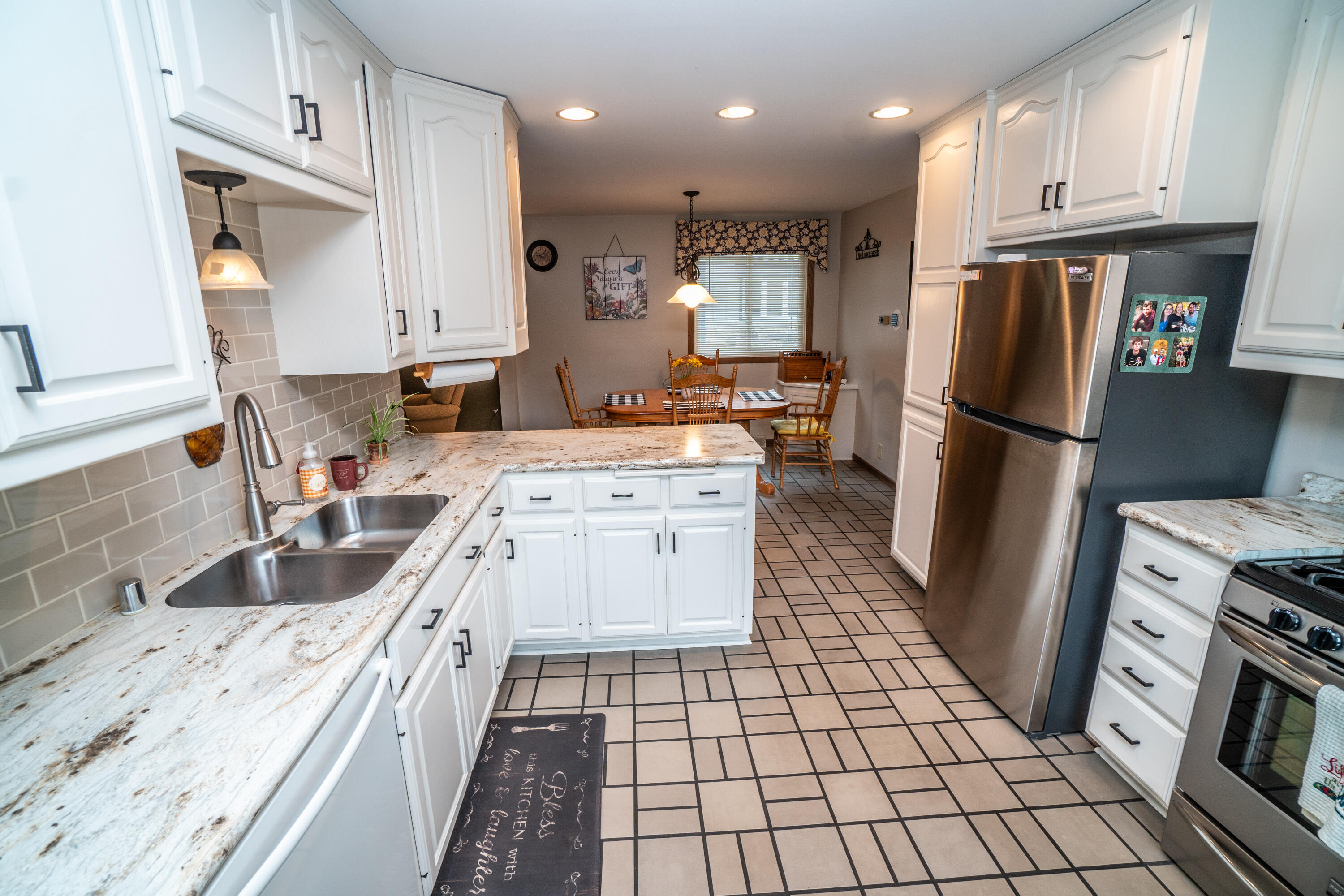 Wisconsin Lake Home for sale (MLS#: 1927206) at 4929  State Highway 144 -, in West Bend, Wisconsin. (6 of 25)
