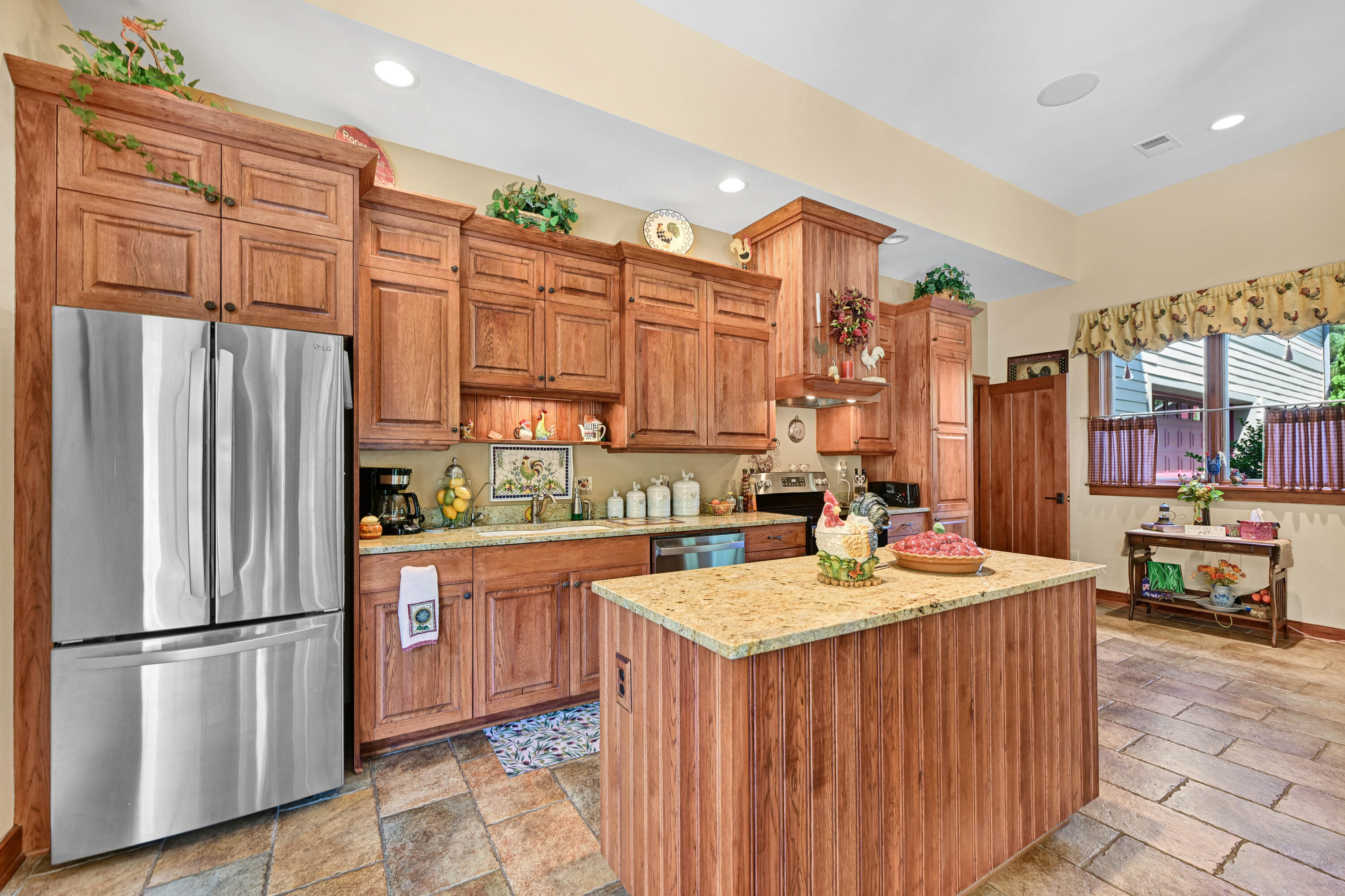 Wisconsin Lake Home for sale (MLS#: 1927377) at W1969  Itsa Little Rd, in East Troy, Wisconsin. (42 of 84)