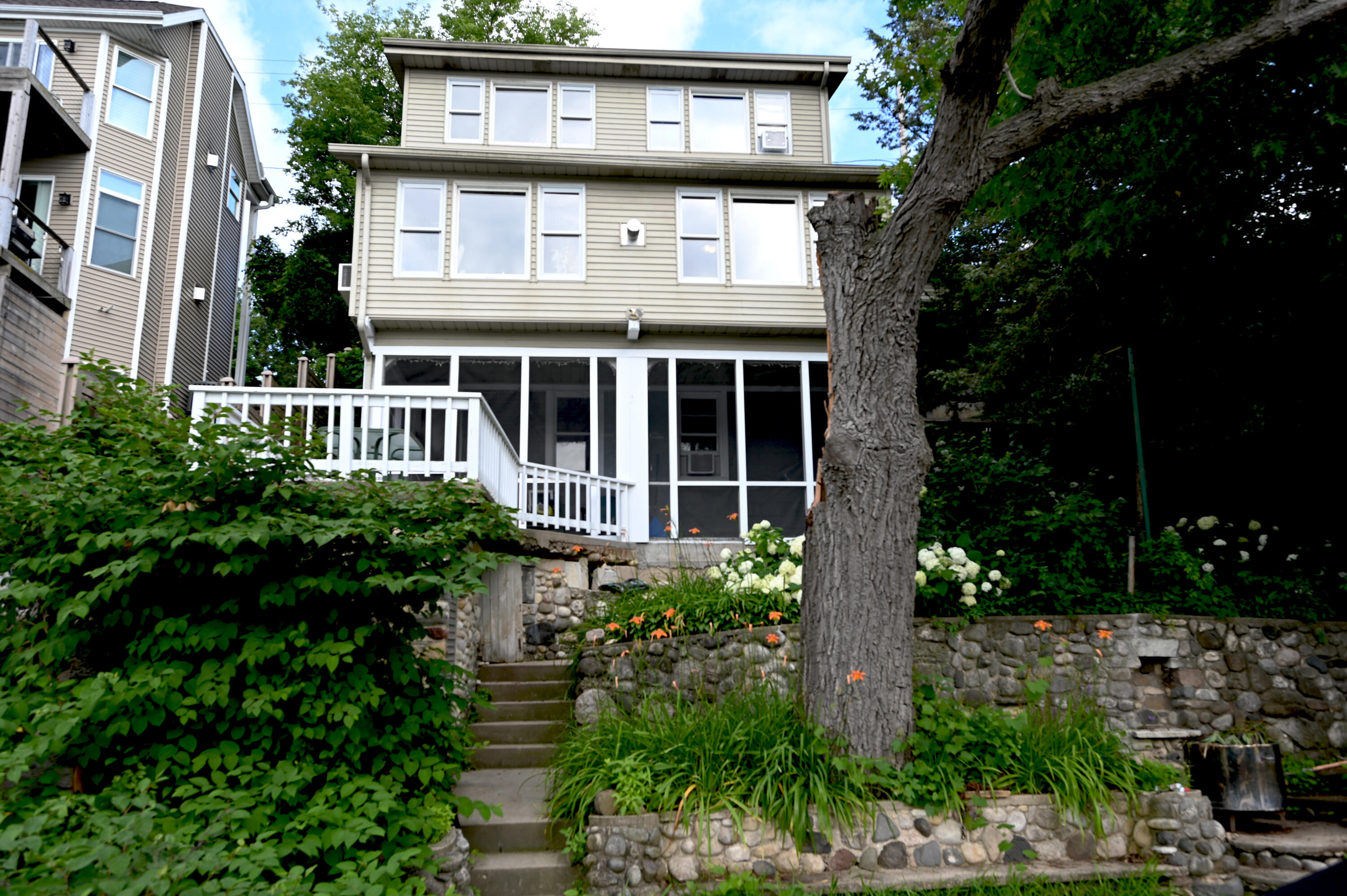 Wisconsin Lake Home for sale (MLS#: 1927412) at W332N6553  County Road C -, in Merton, Wisconsin. (2 of 24)