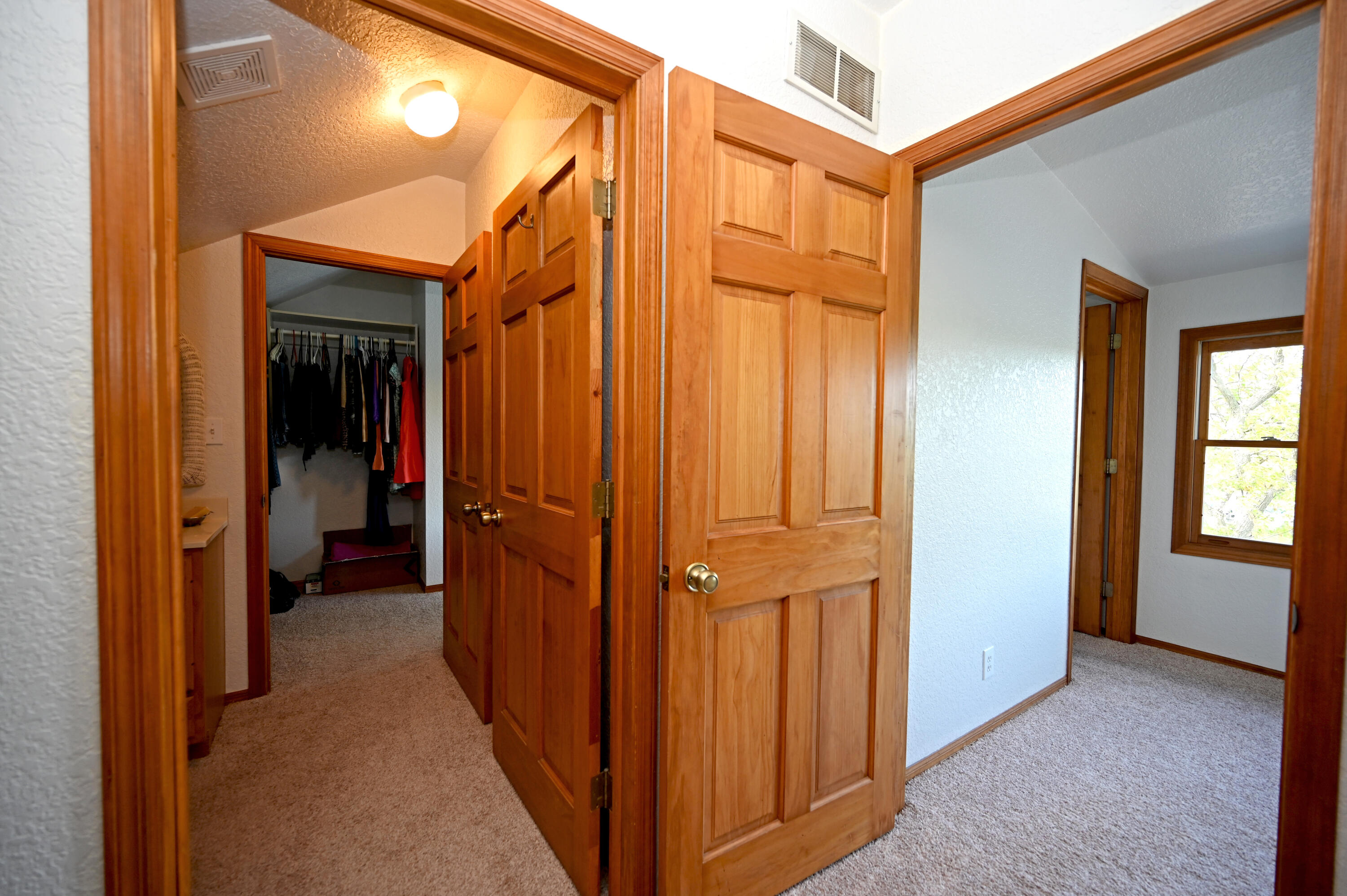 Wisconsin Lake Home for sale (MLS#: 1927412) at W332N6553  County Road C -, in Merton, Wisconsin. (11 of 24)