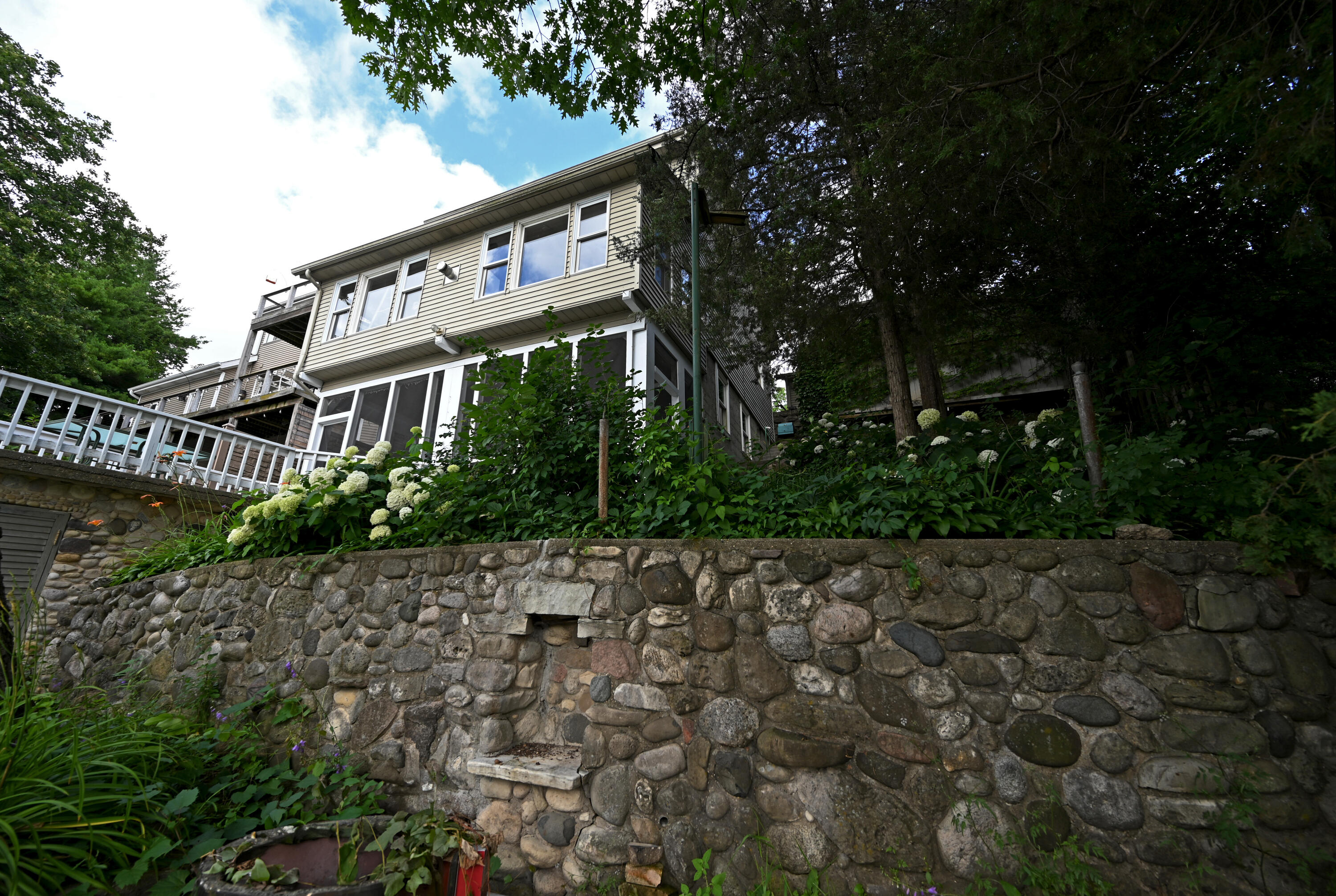 Wisconsin Lake Home for sale (MLS#: 1927412) at W332N6553  County Road C -, in Merton, Wisconsin. (20 of 24)
