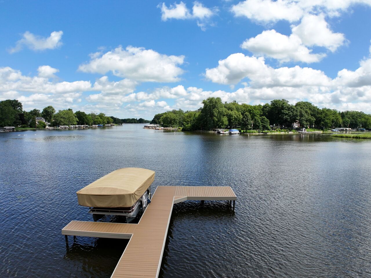 Wisconsin Lake Home for sale (MLS#: 1927676) at 4605  Riverside Rd, in Waterford, Wisconsin. (2 of 60)
