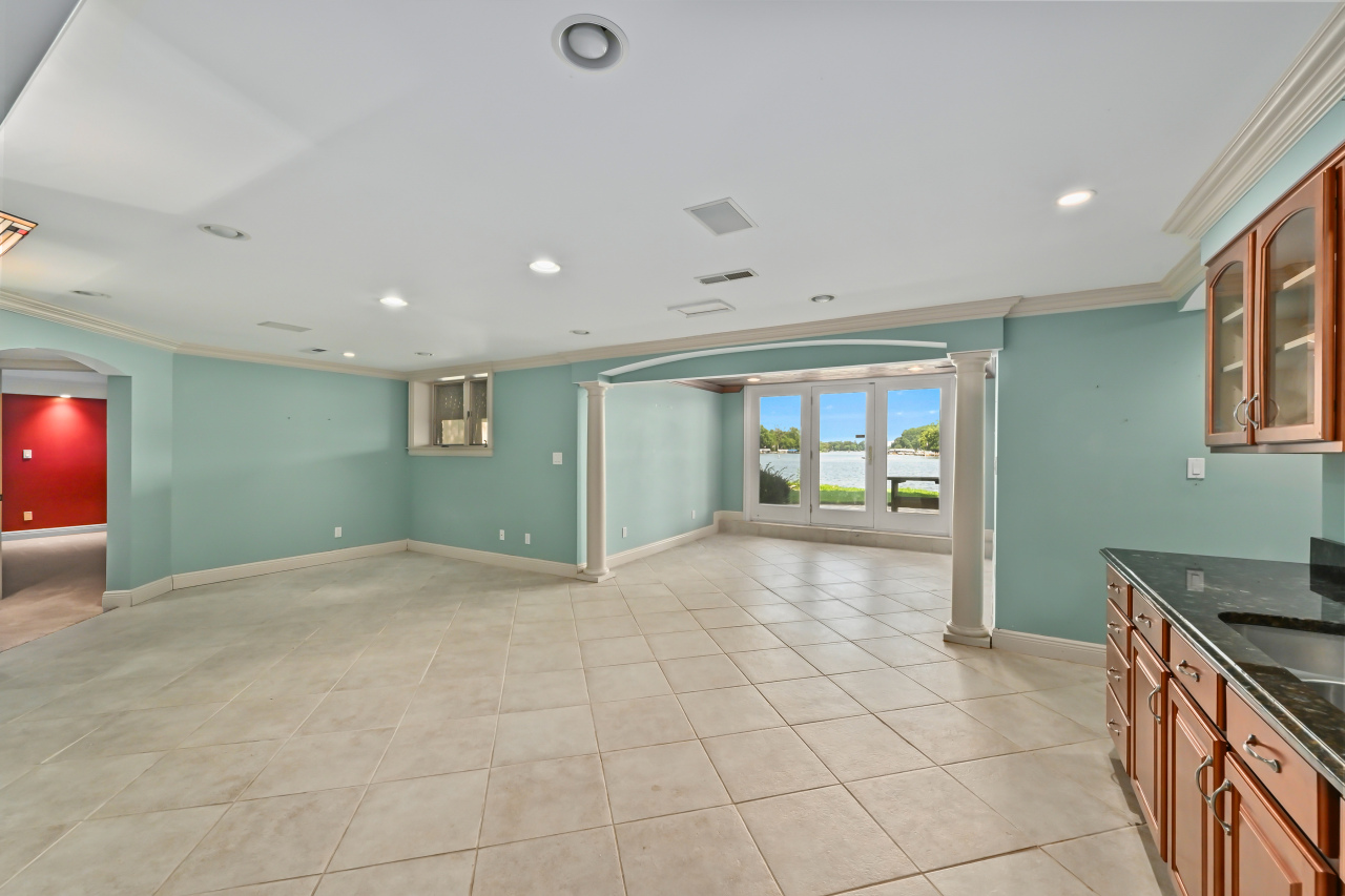 Wisconsin Lake Home for sale (MLS#: 1927676) at 4605  Riverside Rd, in Waterford, Wisconsin. (23 of 60)
