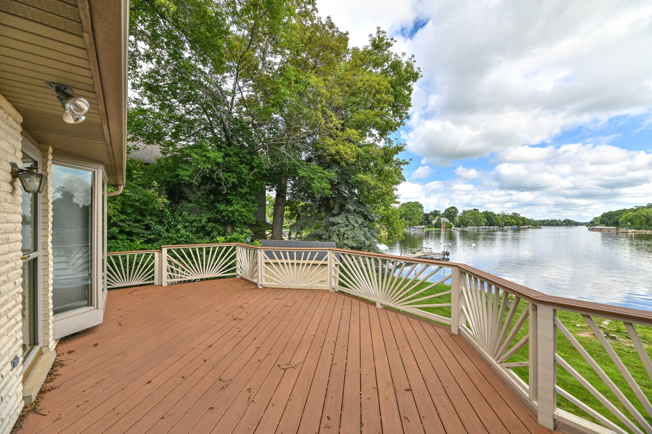 Wisconsin Lake Home for sale (MLS#: 1927676) at 4605  Riverside Rd, in Waterford, Wisconsin. (42 of 60)