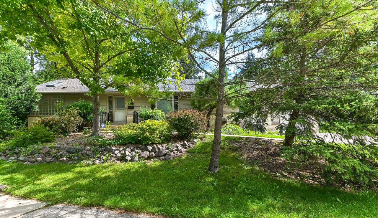 Wisconsin Lake Home for sale (MLS#: 1927676) at 4605  Riverside Rd, in Waterford, Wisconsin. (59 of 60)