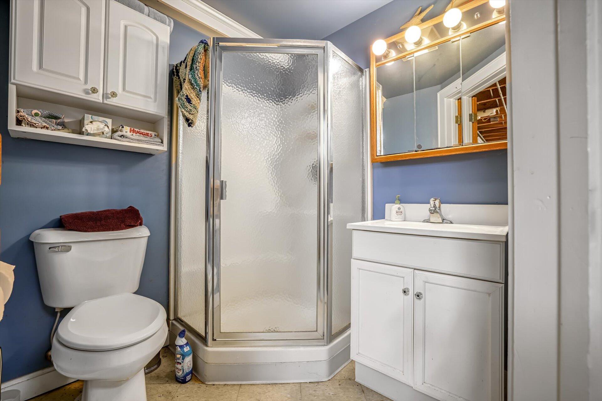 Wisconsin Lake Home for sale (MLS#: 1927714) at 28700 E River Bay Dr, in Waterford, Wisconsin. (26 of 57)