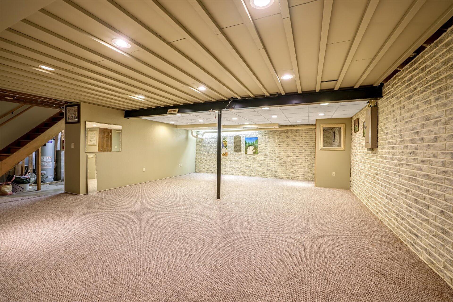 Wisconsin Lake Home for sale (MLS#: 1927714) at 28700 E River Bay Dr, in Waterford, Wisconsin. (37 of 57)