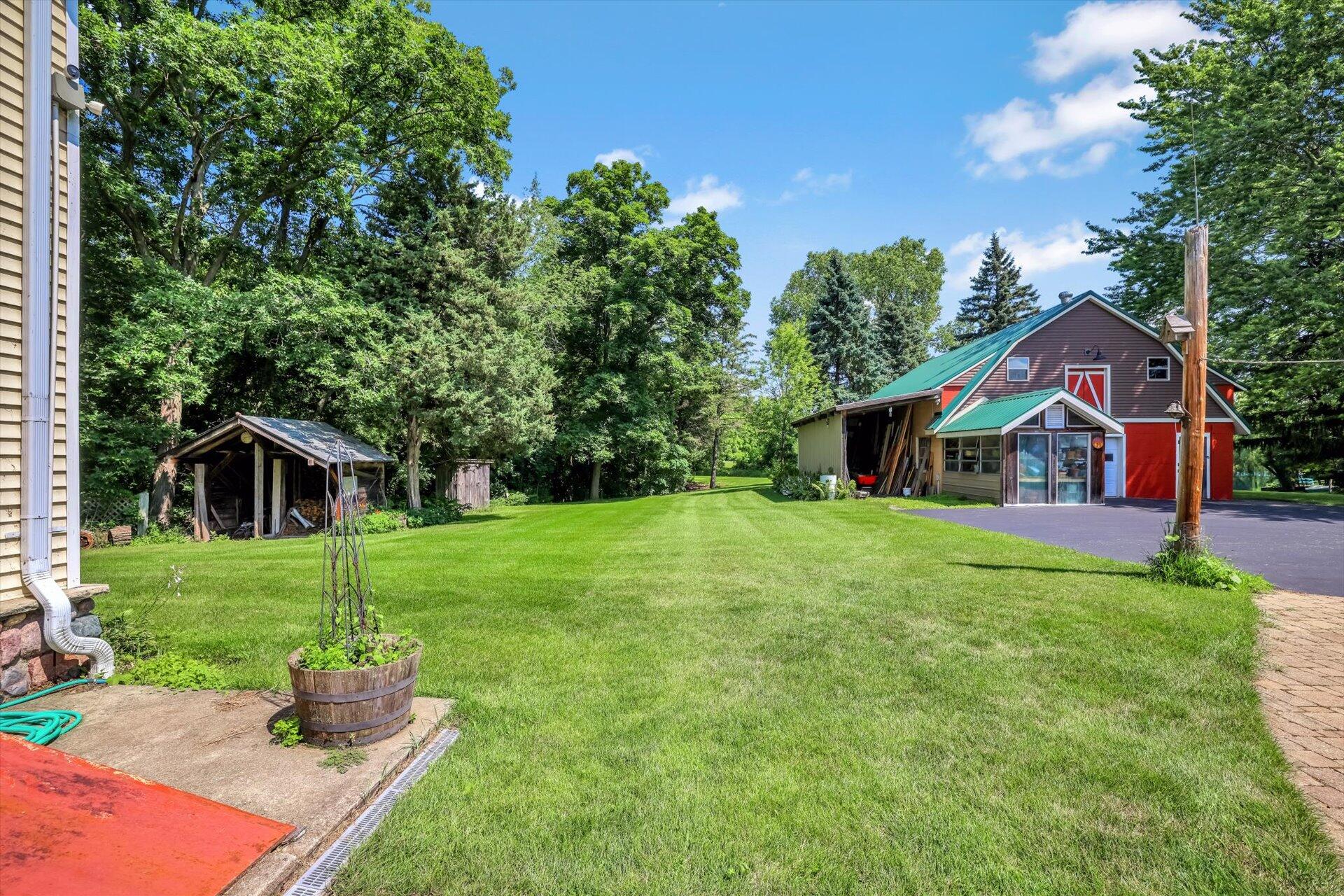 Wisconsin Lake Home for sale (MLS#: 1927714) at 28700 E River Bay Dr, in Waterford, Wisconsin. (41 of 57)