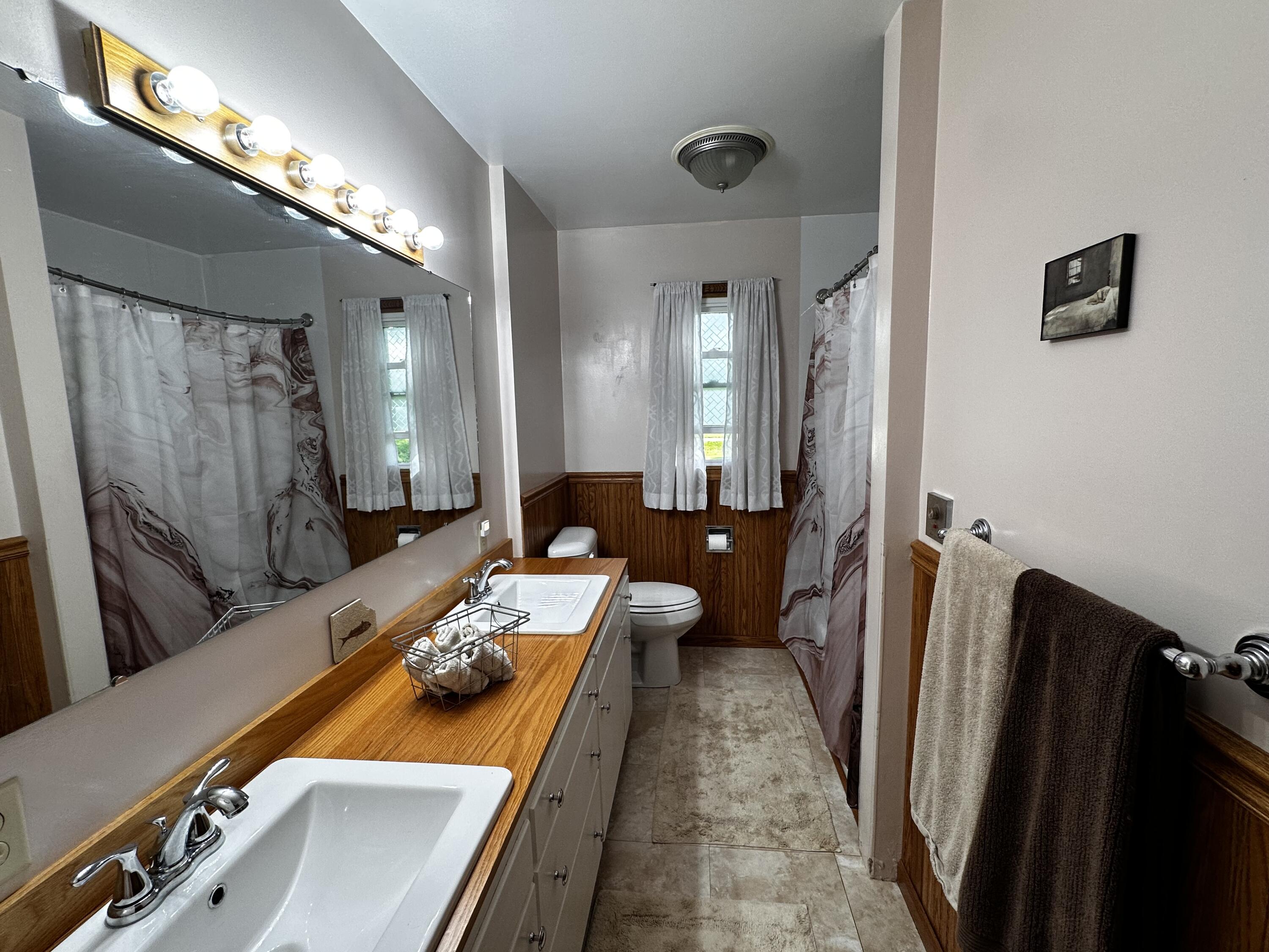 Wisconsin Lake Home for sale (MLS#: 1927790) at 5912 E Creek Rd, in LaPrairie, Wisconsin. (27 of 59)