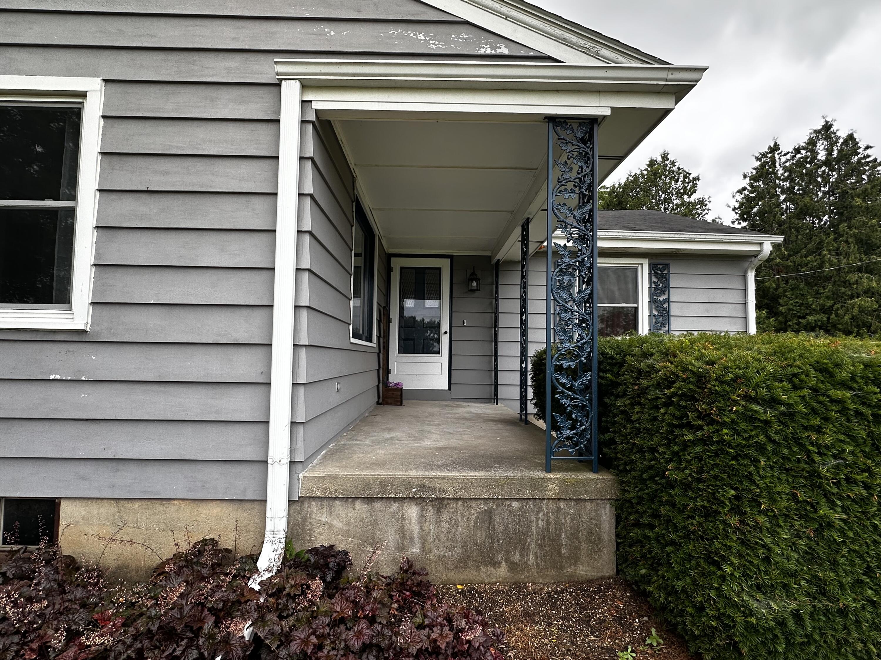 Wisconsin Lake Home for sale (MLS#: 1927790) at 5912 E Creek Rd, in LaPrairie, Wisconsin. (10 of 59)
