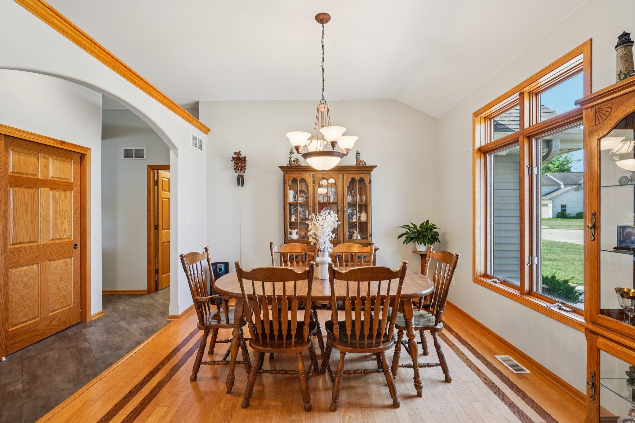 Wisconsin Lake Home for sale (MLS#: 1927978) at 638  Windsor Ter, in Jefferson, Wisconsin. (15 of 78)