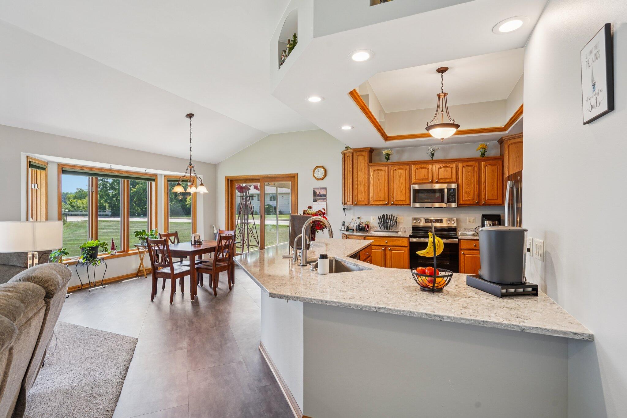 Wisconsin Lake Home for sale (MLS#: 1927978) at 638  Windsor Ter, in Jefferson, Wisconsin. (27 of 78)