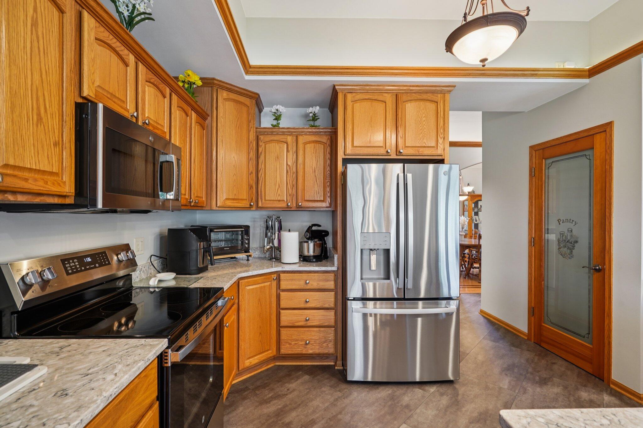 Wisconsin Lake Home for sale (MLS#: 1927978) at 638  Windsor Ter, in Jefferson, Wisconsin. (30 of 78)