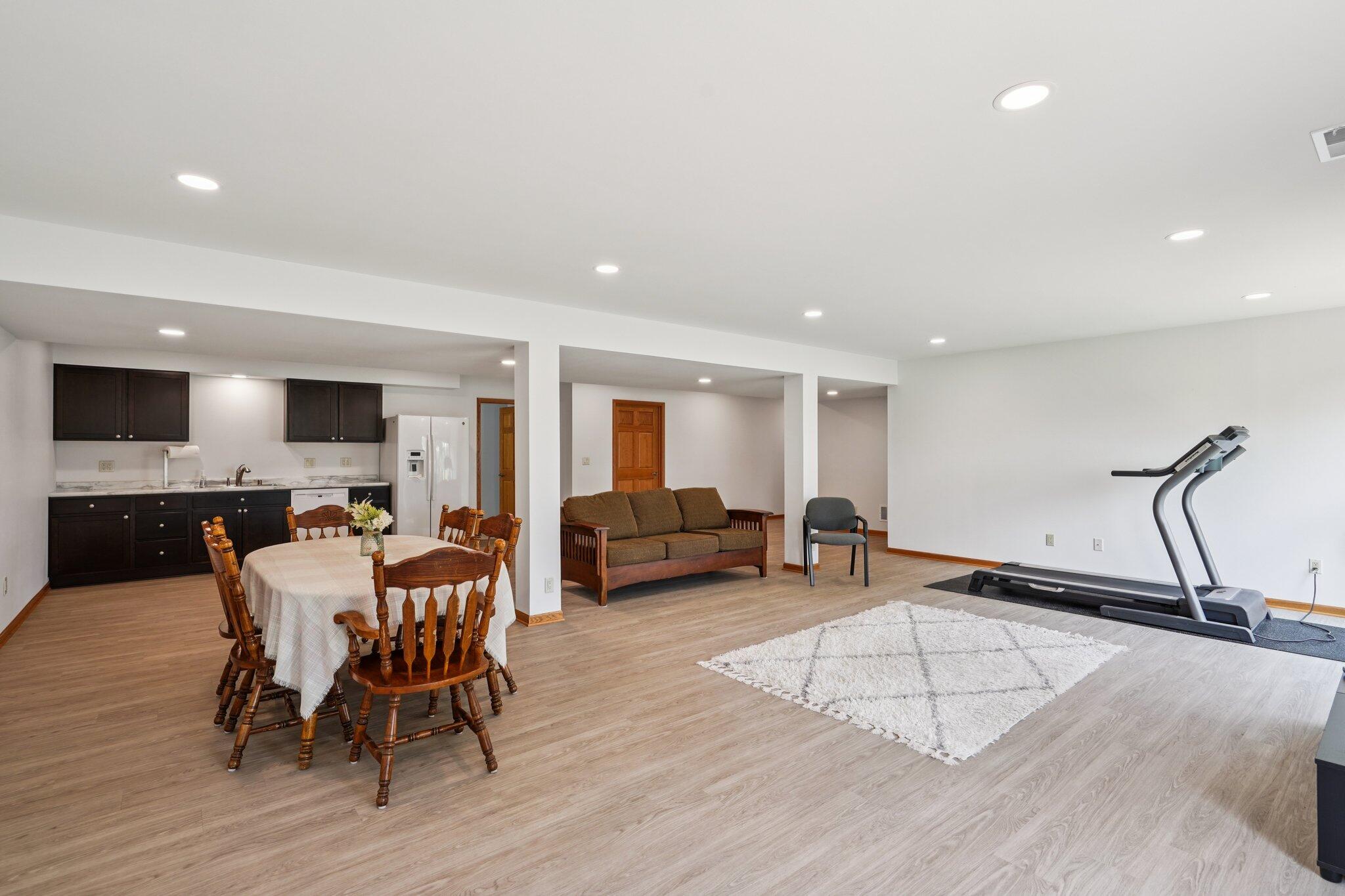 Wisconsin Lake Home for sale (MLS#: 1927978) at 638  Windsor Ter, in Jefferson, Wisconsin. (52 of 78)