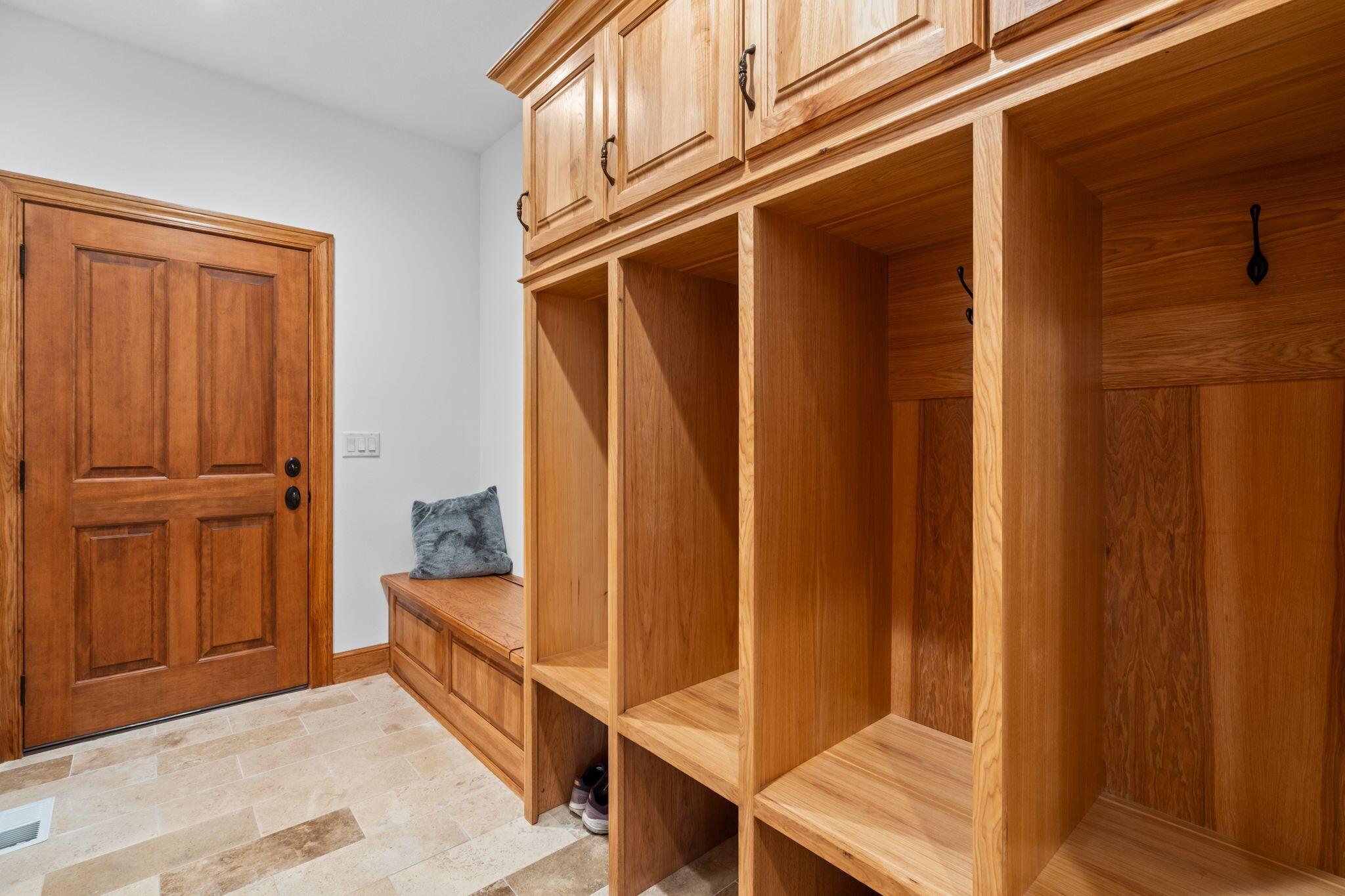 Wisconsin Lake Home for sale (MLS#: 1928040) at 180  Monastery Hill Dr, in Lac La Belle, Wisconsin. (17 of 28)