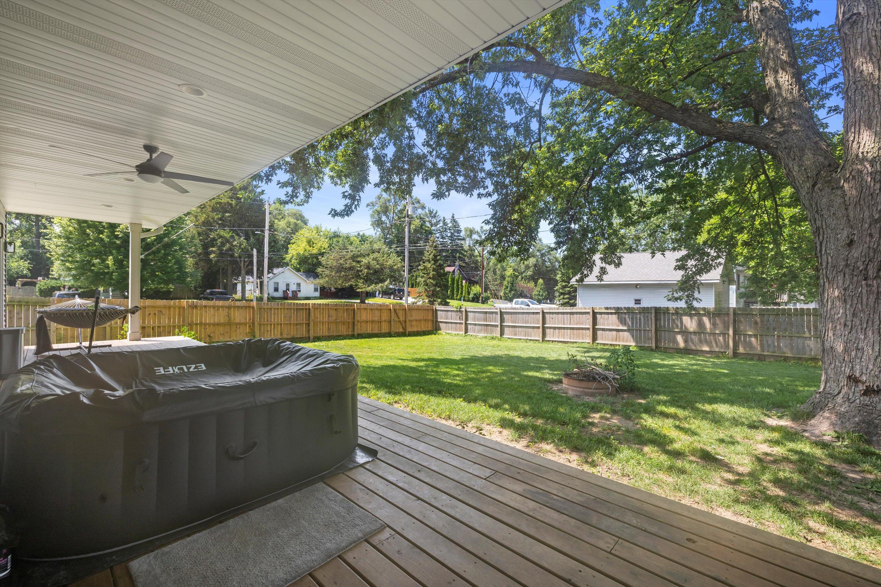 Wisconsin Lake Home for sale (MLS#: 1928074) at 9774  270th Ave, in Salem Lakes, Wisconsin. (32 of 44)