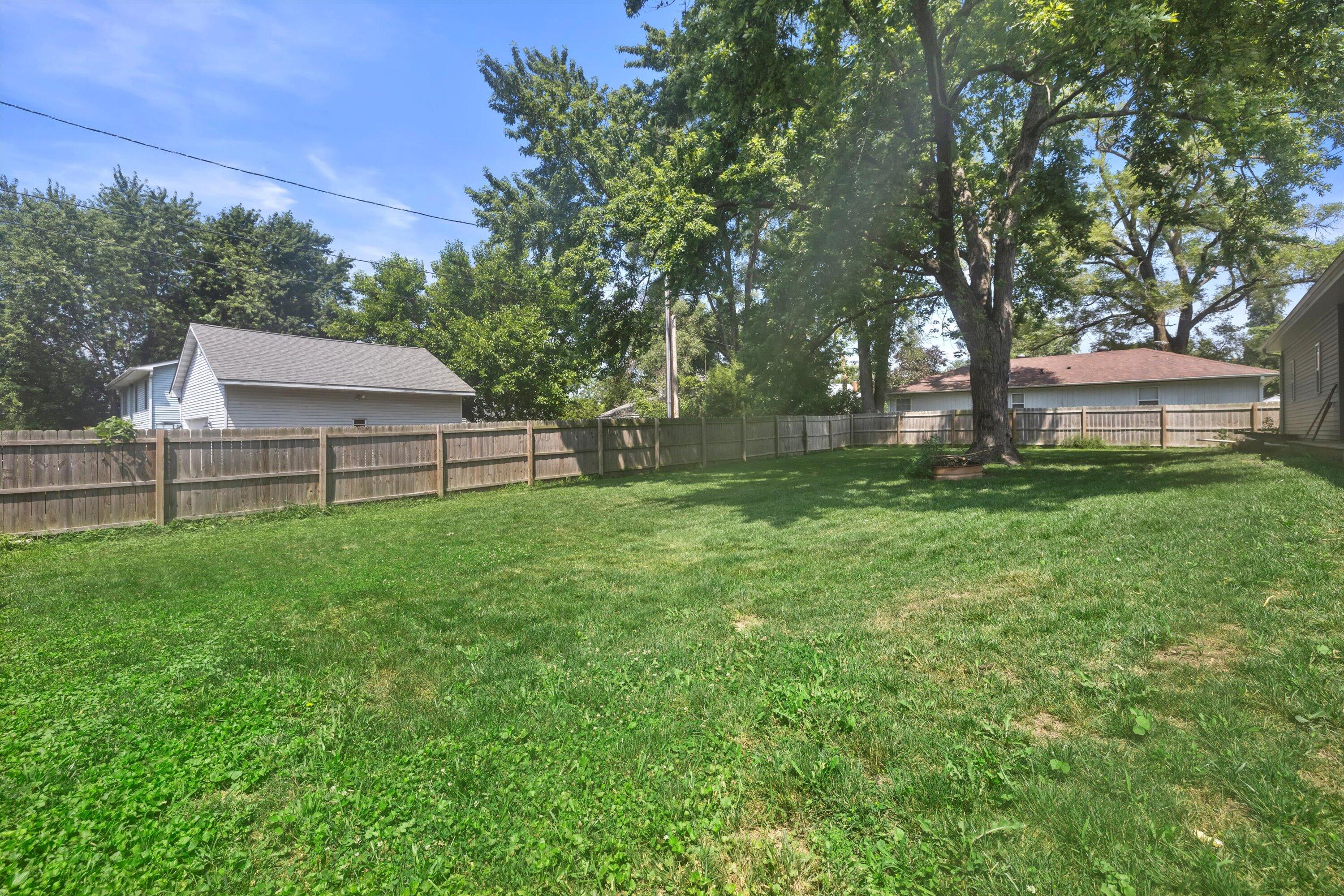 Wisconsin Lake Home for sale (MLS#: 1928074) at 9774  270th Ave, in Salem Lakes, Wisconsin. (34 of 44)