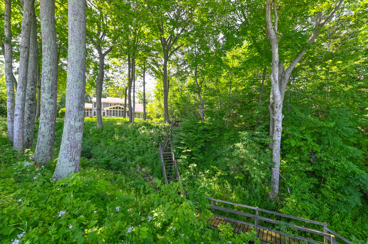 Wisconsin Lake Home for sale (MLS#: 1928096) at 4328  High Point Beach Rd, in Port Washington, Wisconsin. (39 of 50)