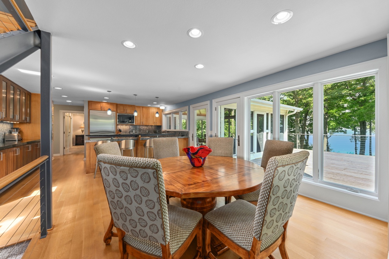 Wisconsin Lake Home for sale (MLS#: 1928096) at 4328  High Point Beach Rd, in Port Washington, Wisconsin. (7 of 50)