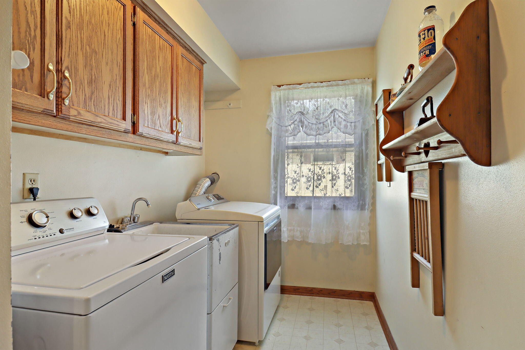 Wisconsin Lake Home for sale (MLS#: 1928114) at 27021 S Elm Ln, in Norway, Wisconsin. (16 of 35)