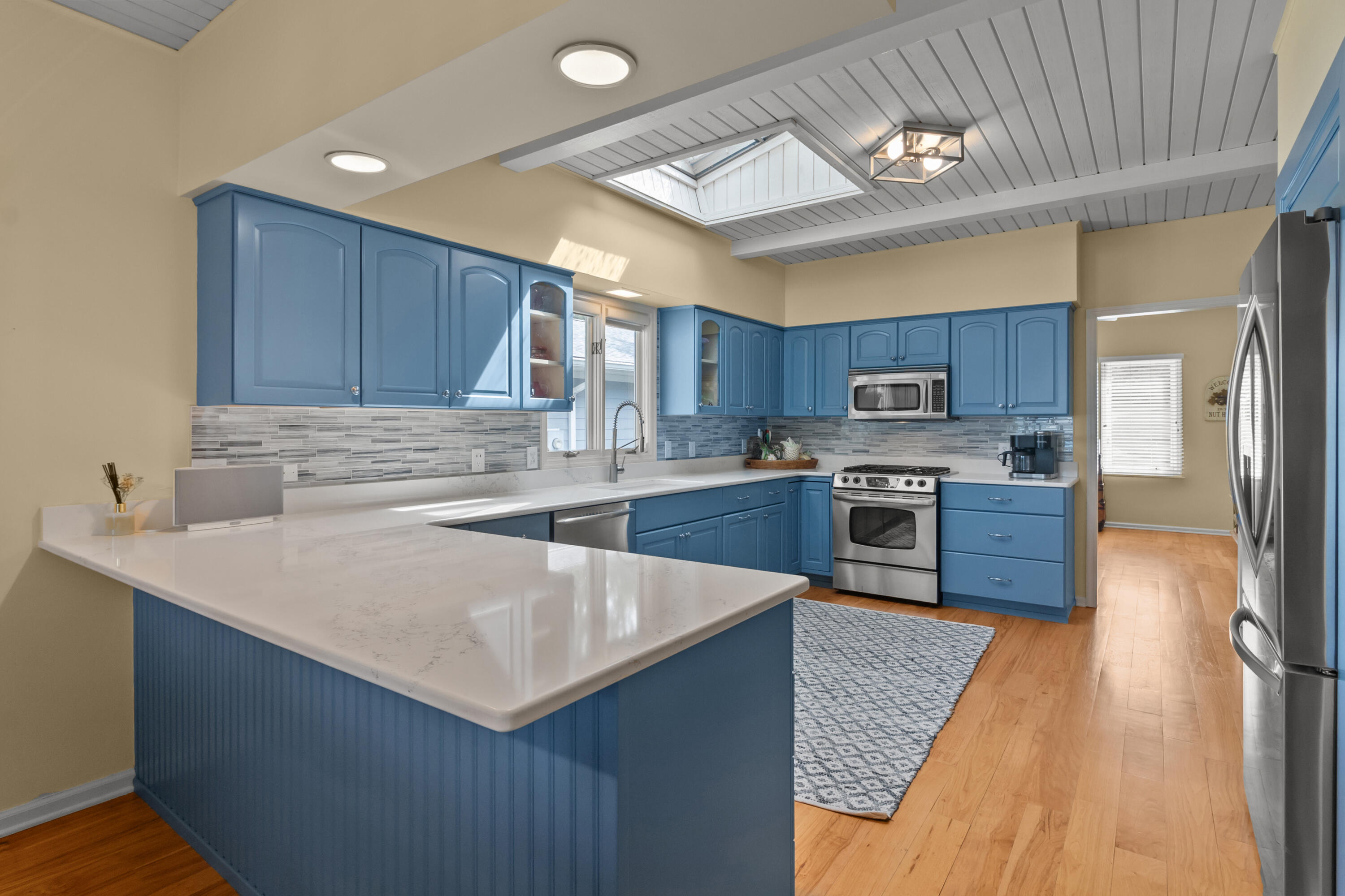 Wisconsin Lake Home for sale (MLS#: 1928138) at 237  Grandview Ln, in Twin Lakes, Wisconsin. (12 of 46)