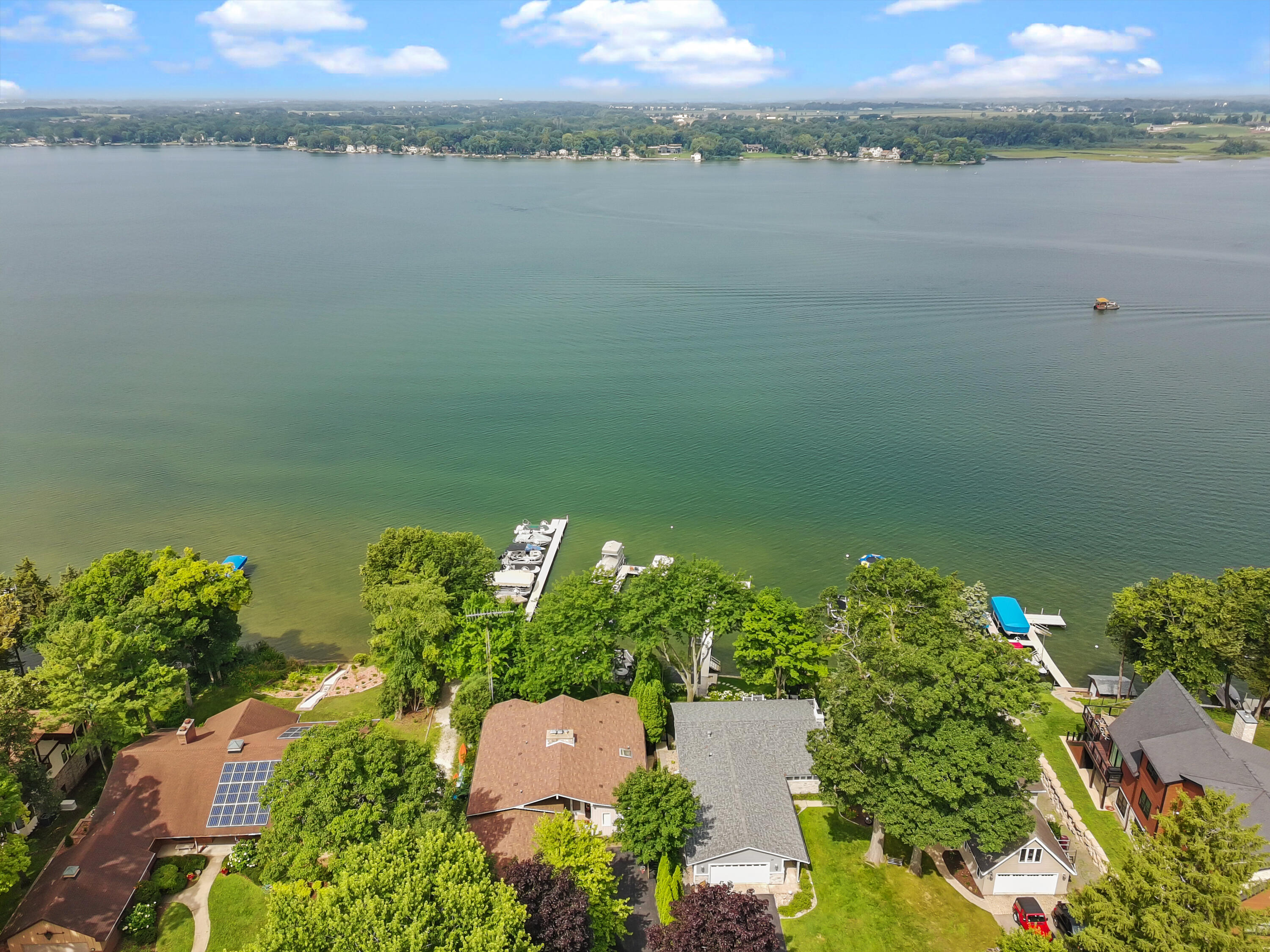 Wisconsin Lake Home for sale (MLS#: 1928138) at 237  Grandview Ln, in Twin Lakes, Wisconsin. (7 of 46)