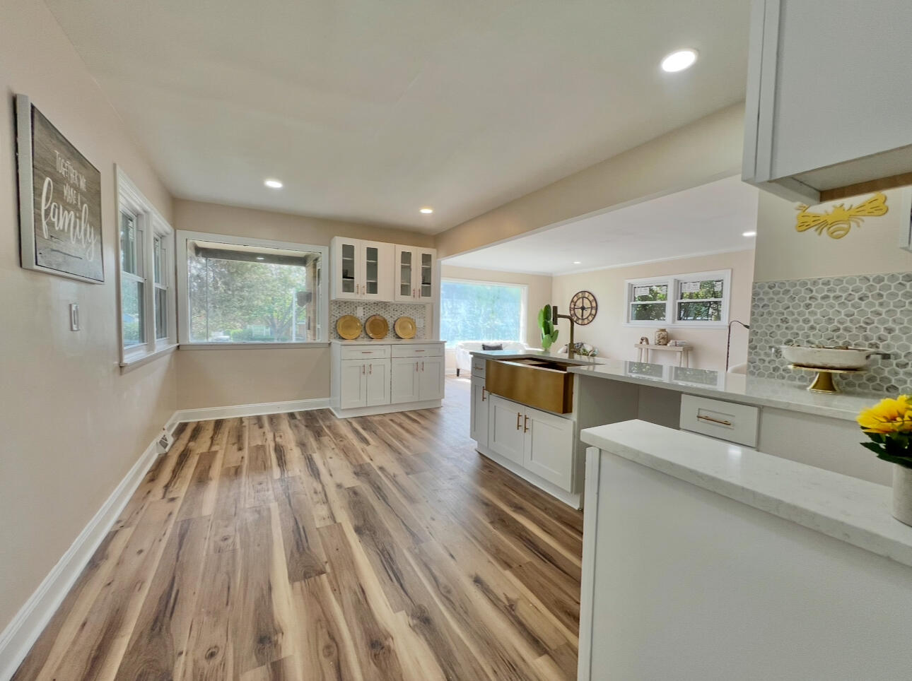 Wisconsin Lake Home for sale (MLS#: 1928315) at 3144 N 92nd St, in Milwaukee, Wisconsin. (3 of 18)