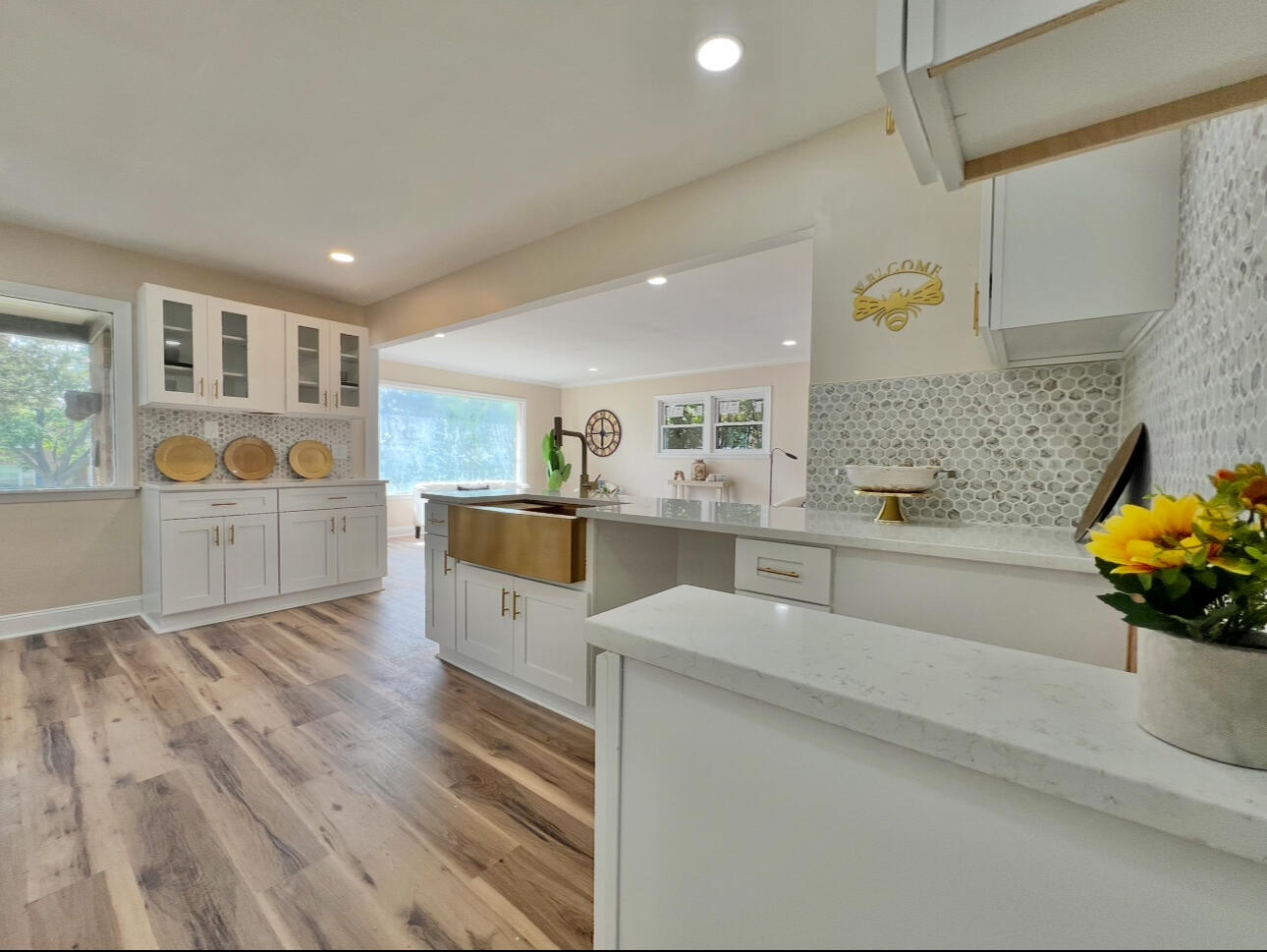 Wisconsin Lake Home for sale (MLS#: 1928315) at 3144 N 92nd St, in Milwaukee, Wisconsin. (4 of 18)