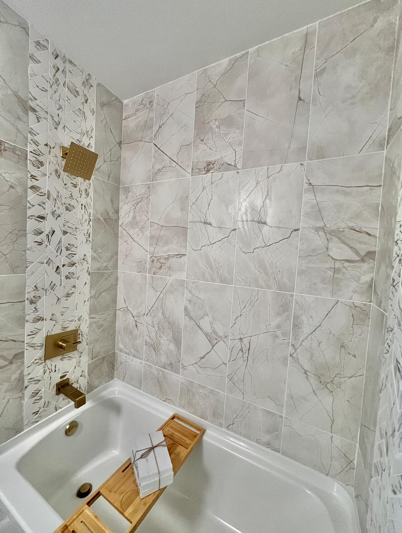 Wisconsin Lake Home for sale (MLS#: 1928315) at 3144 N 92nd St, in Milwaukee, Wisconsin. (6 of 18)