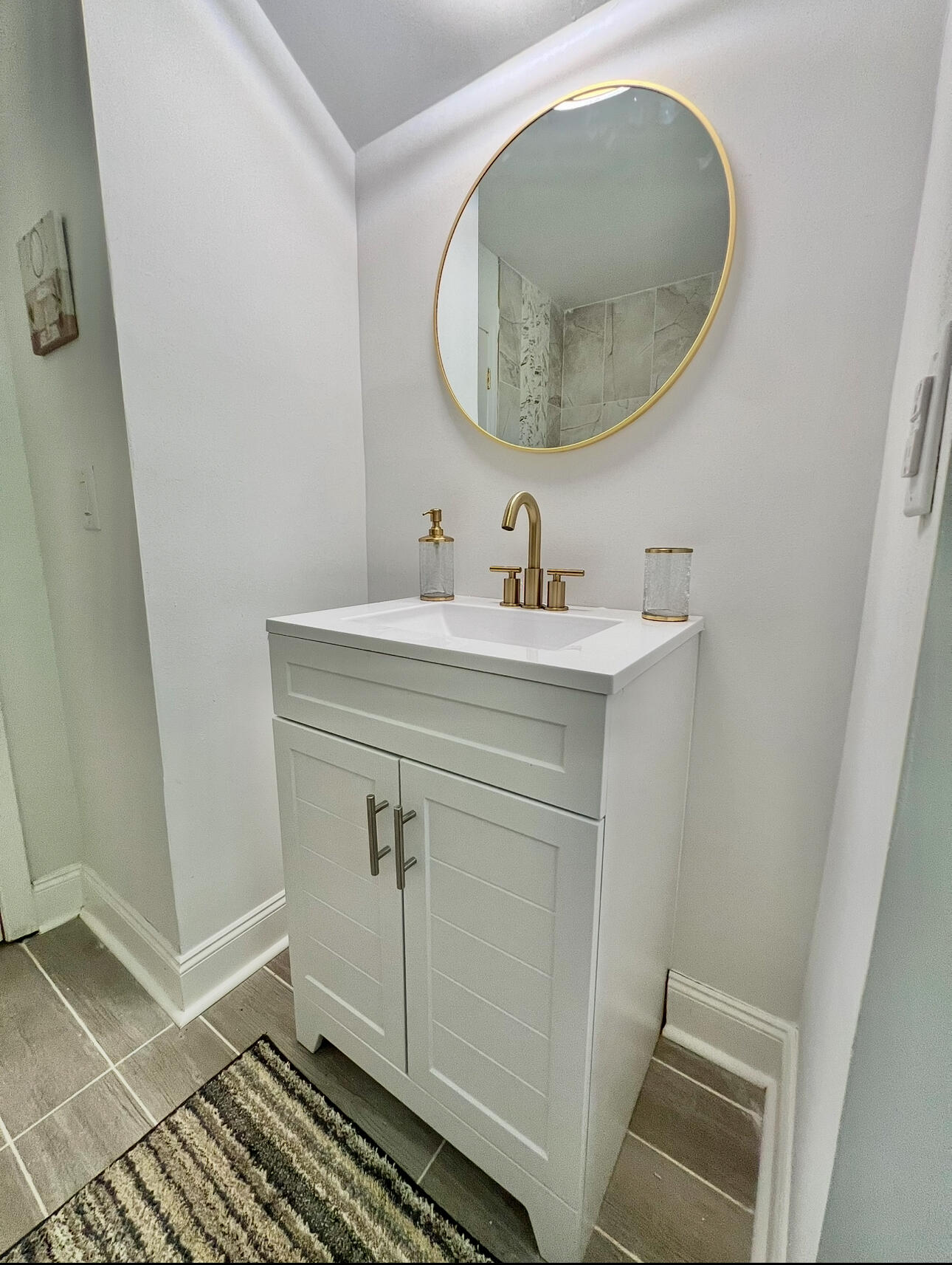 Wisconsin Lake Home for sale (MLS#: 1928315) at 3144 N 92nd St, in Milwaukee, Wisconsin. (8 of 18)