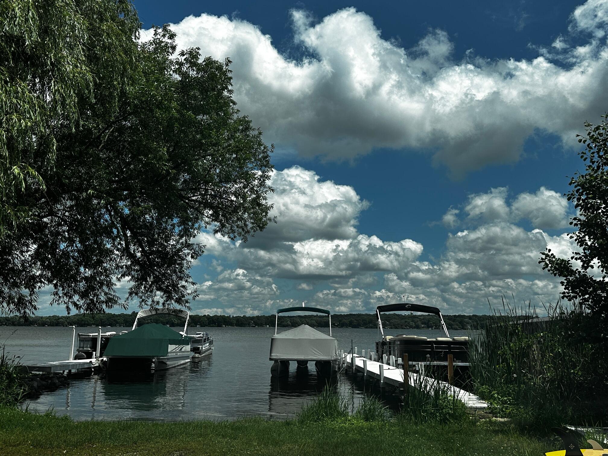 Wisconsin Lake Home for sale (MLS#: 1928345) at 1823 W Shore Dr, in Delafield, Wisconsin. (1 of 34)