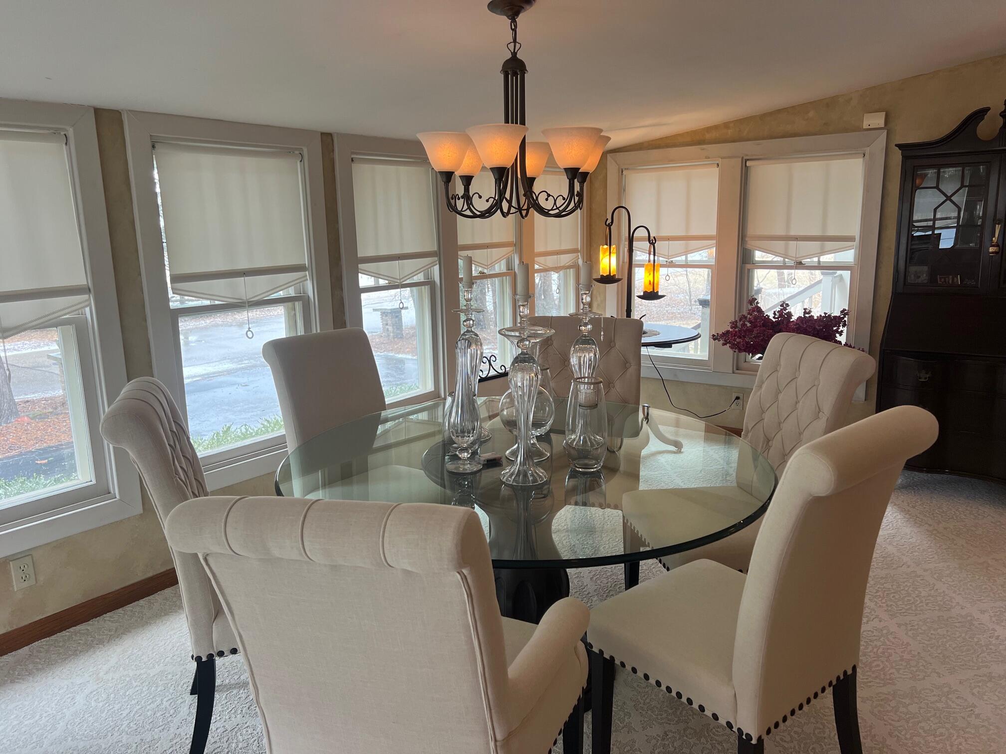 Wisconsin Lake Home for sale (MLS#: 1928345) at 1823 W Shore Dr, in Delafield, Wisconsin. (8 of 34)