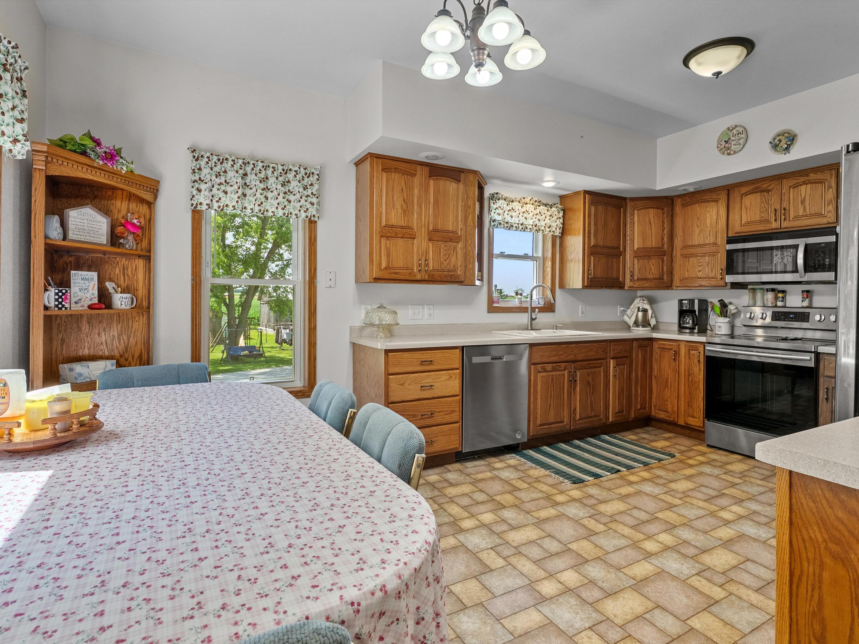 Wisconsin Lake Home for sale (MLS#: 1928522) at 3106 E County Highway V -, in Mishicot, Wisconsin. (13 of 57)