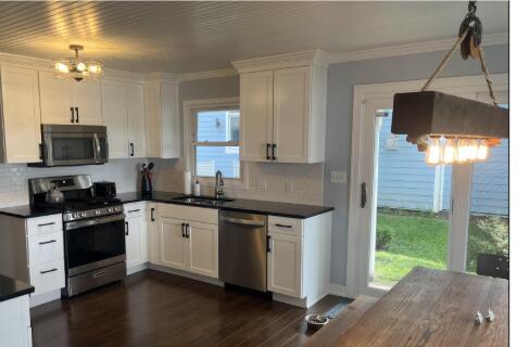 Wisconsin Lake Home for sale (MLS#: 1928607) at 43  Roseann Ct, in Twin Lakes, Wisconsin. (7 of 25)