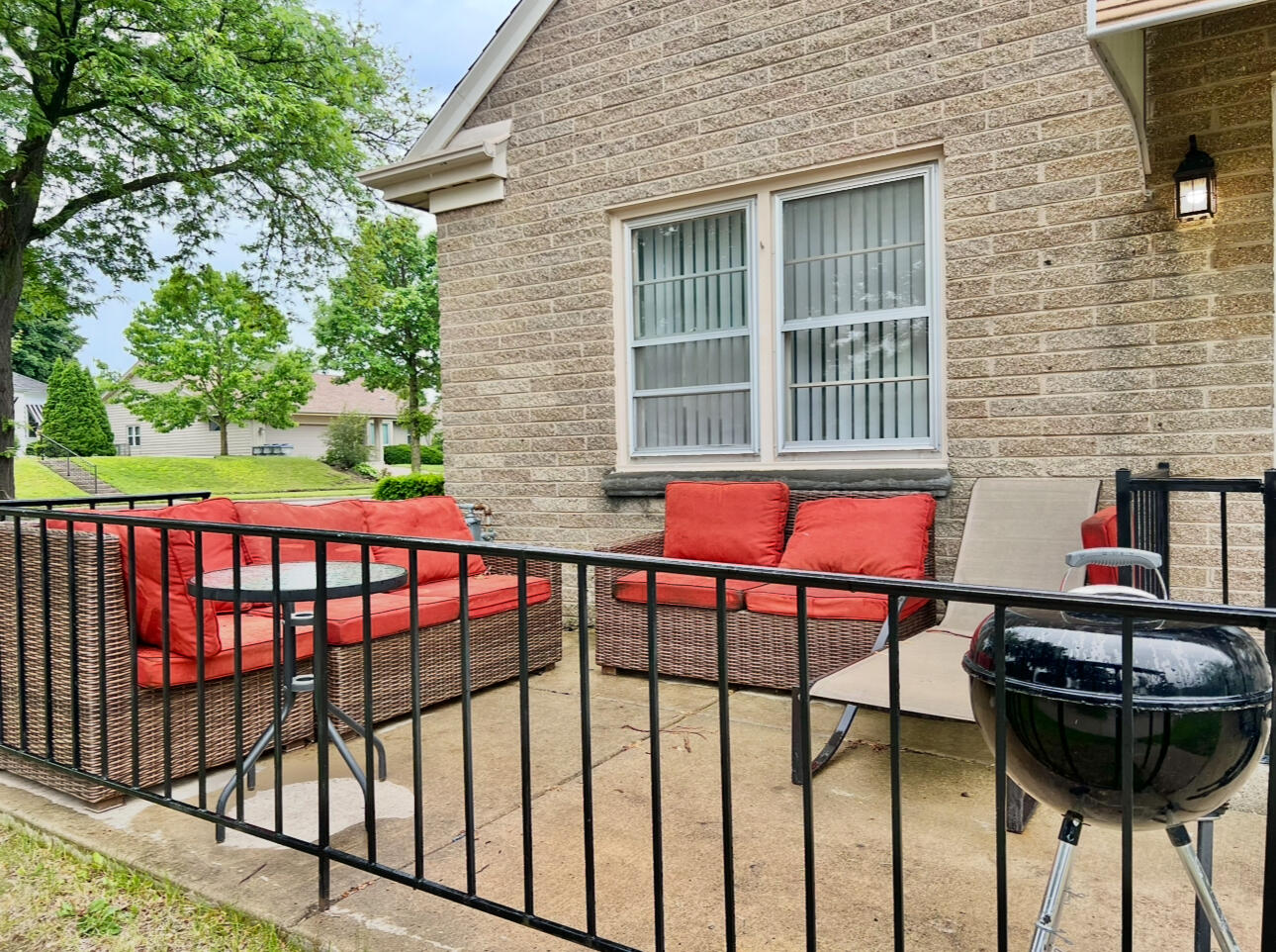 Wisconsin Lake Home for sale (MLS#: 1928613) at 3275 N 93rd St, in Milwaukee, Wisconsin. (22 of 27)