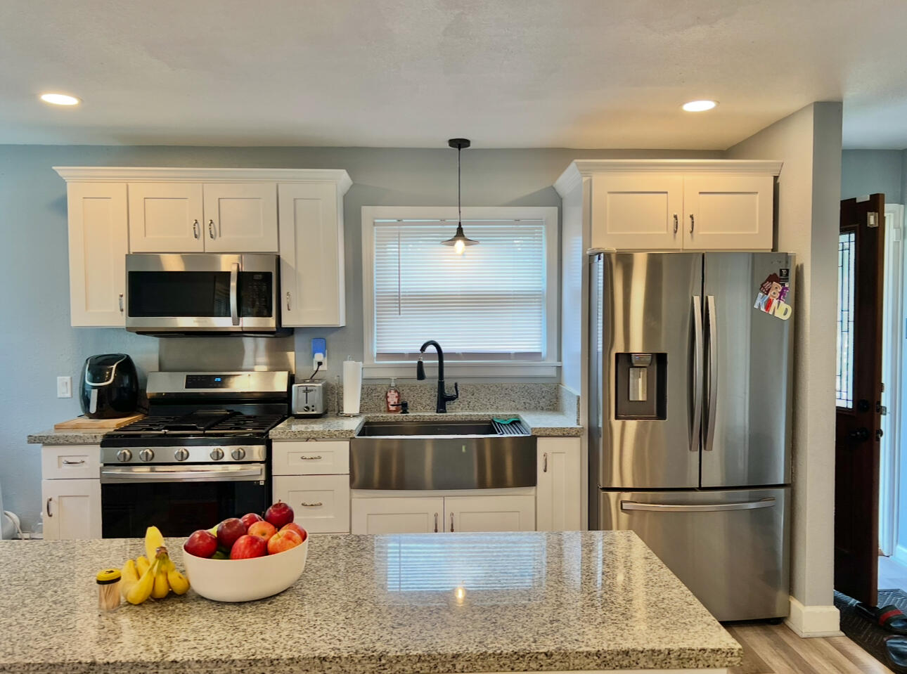Wisconsin Lake Home for sale (MLS#: 1928613) at 3275 N 93rd St, in Milwaukee, Wisconsin. (9 of 27)
