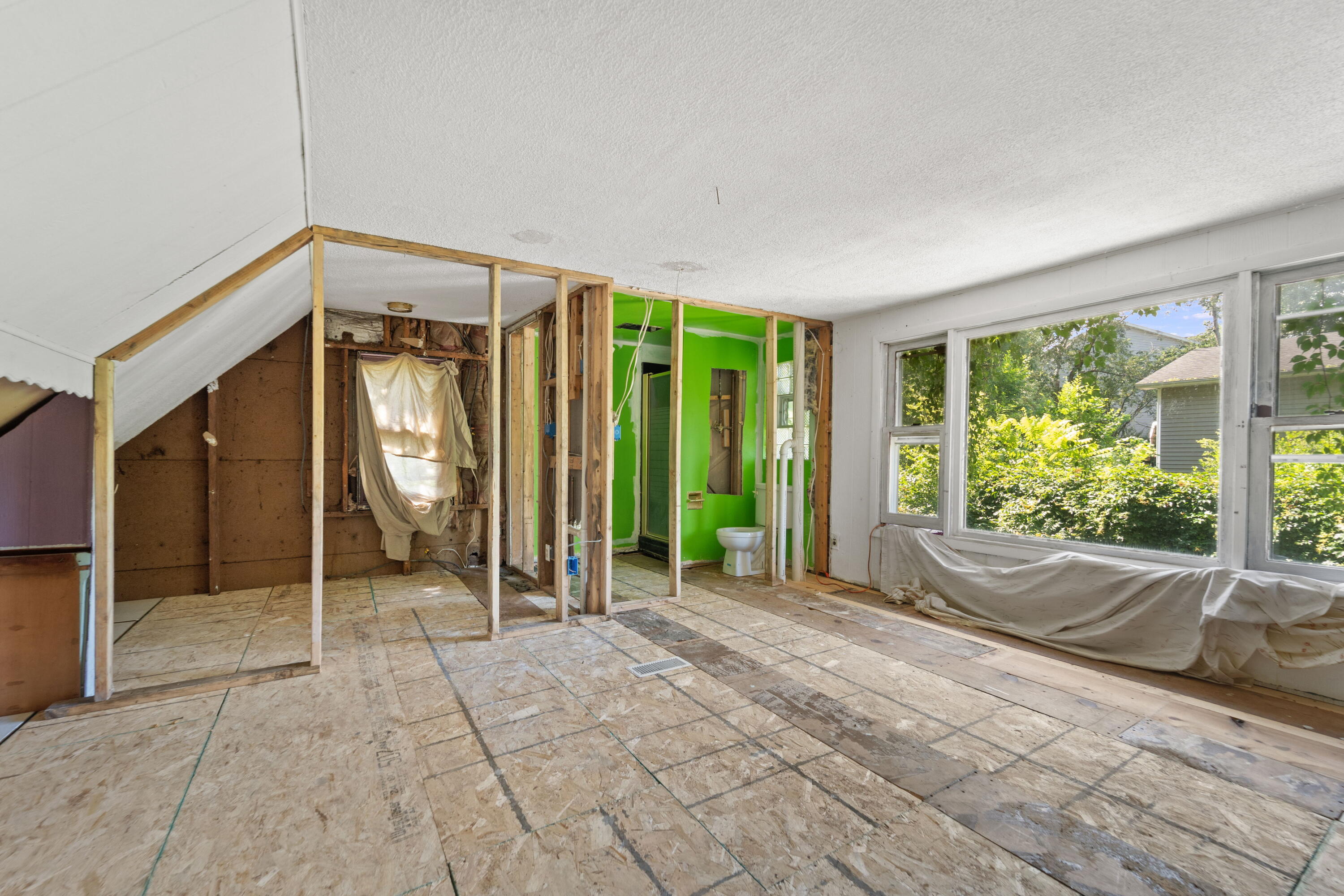 Wisconsin Lake Home for sale (MLS#: 1928625) at 430  Elm Ct, in Twin Lakes, Wisconsin. (16 of 33)