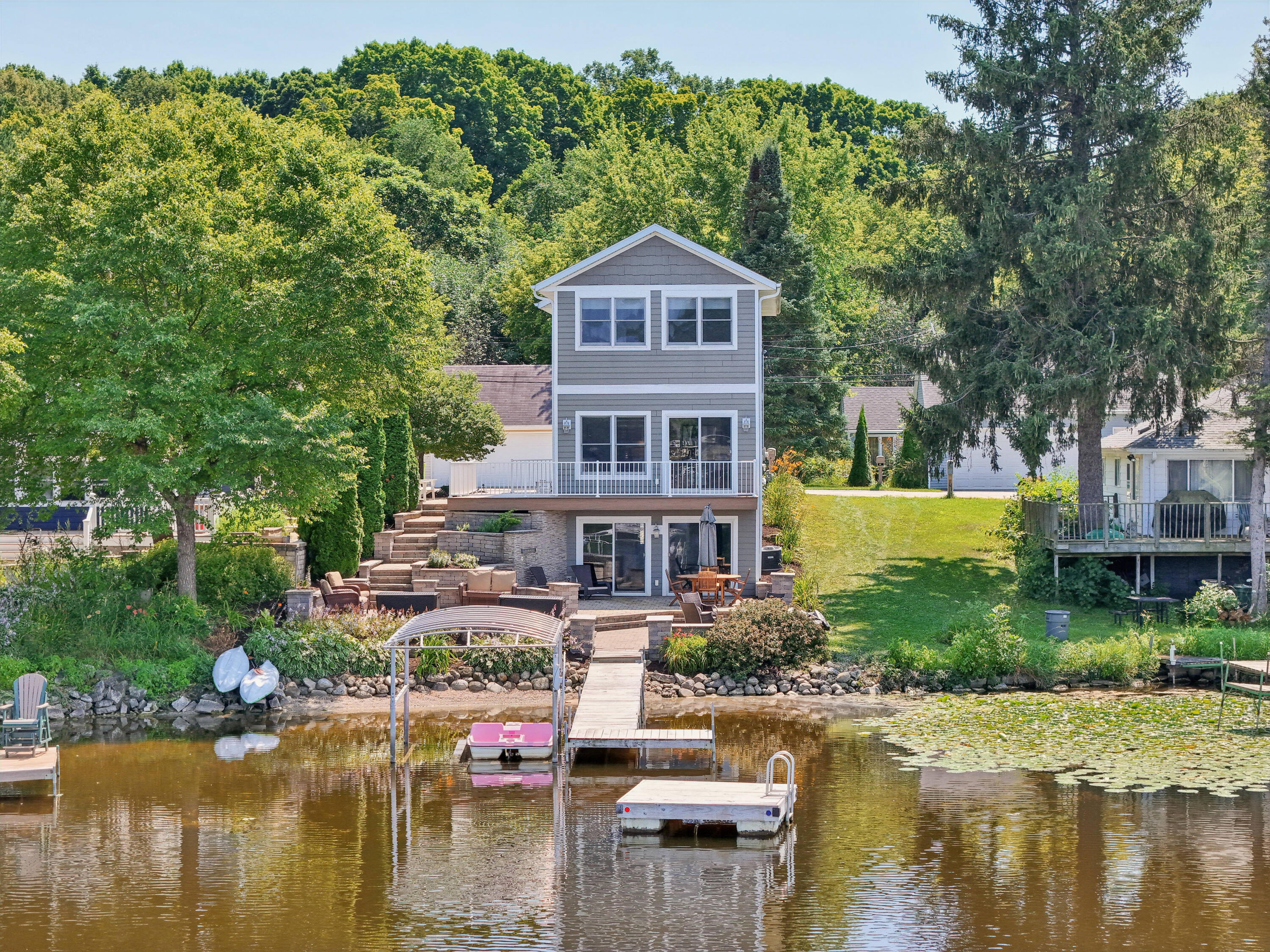 Wisconsin Lake Home for sale (MLS#: 1928663) at 3362 S Shore Dr, in Richfield, Wisconsin. (29 of 62)
