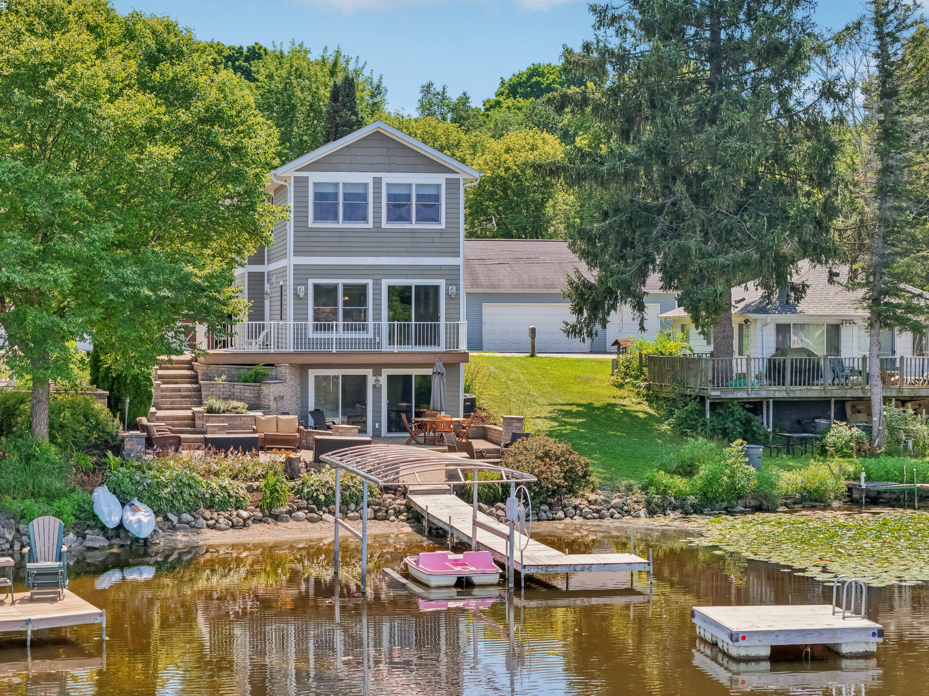 Wisconsin Lake Home for sale (MLS#: 1928663) at 3362 S Shore Dr, in Richfield, Wisconsin. (30 of 62)