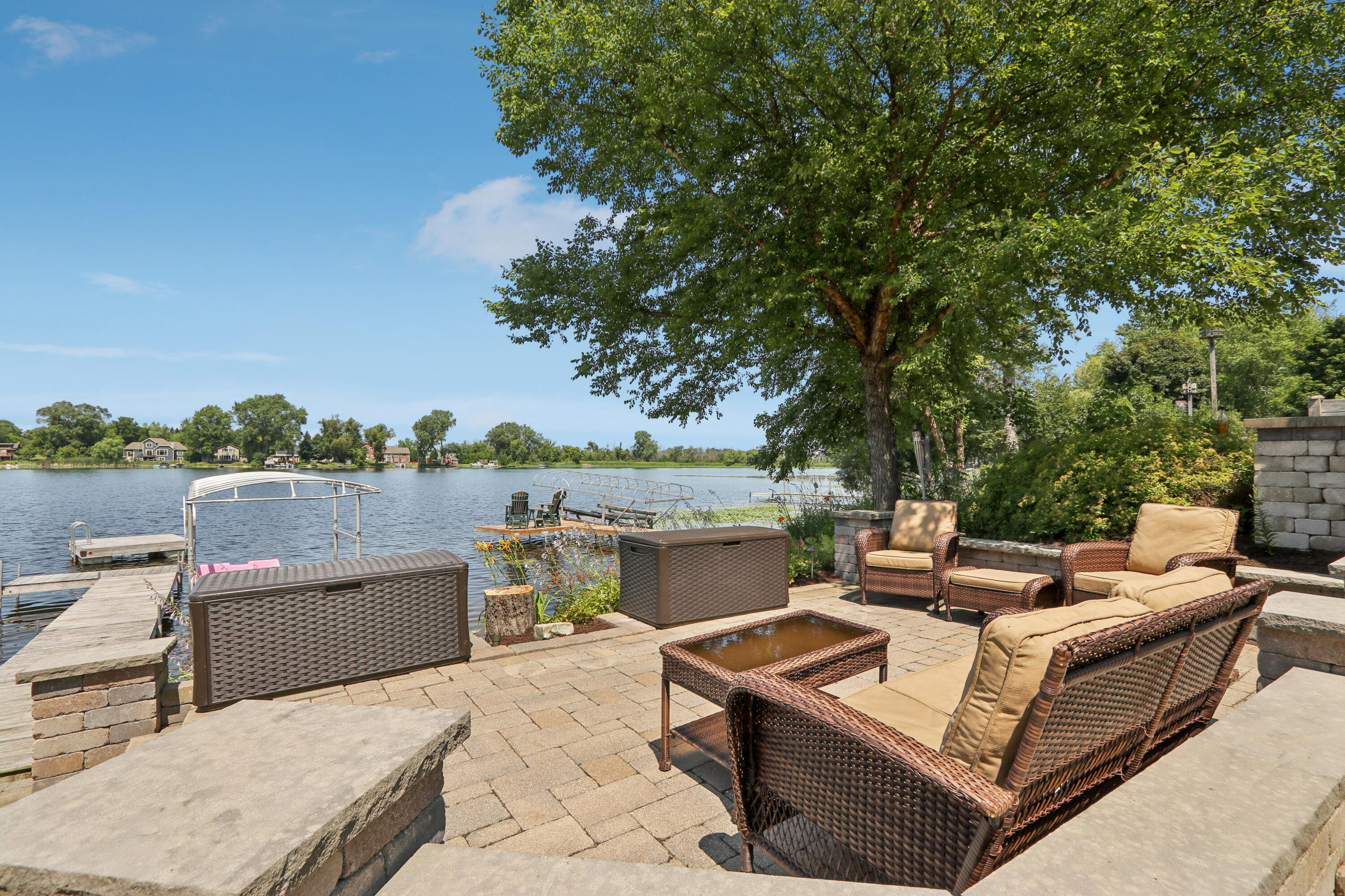 Wisconsin Lake Home for sale (MLS#: 1928663) at 3362 S Shore Dr, in Richfield, Wisconsin. (34 of 62)