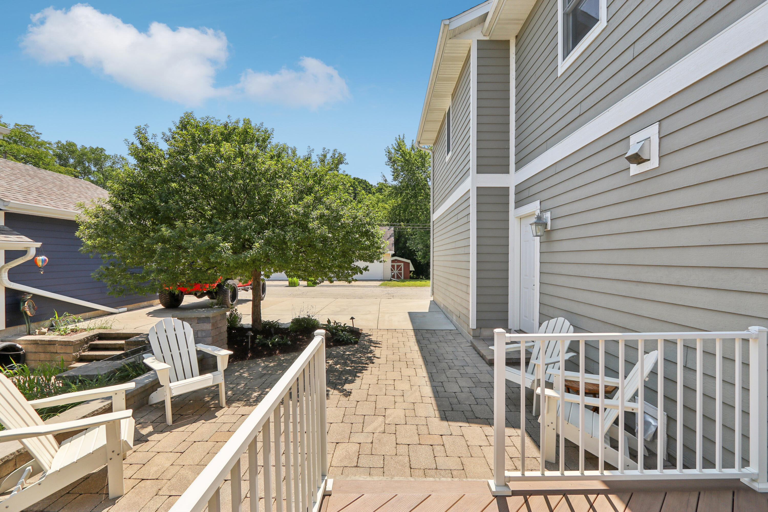 Wisconsin Lake Home for sale (MLS#: 1928663) at 3362 S Shore Dr, in Richfield, Wisconsin. (44 of 62)