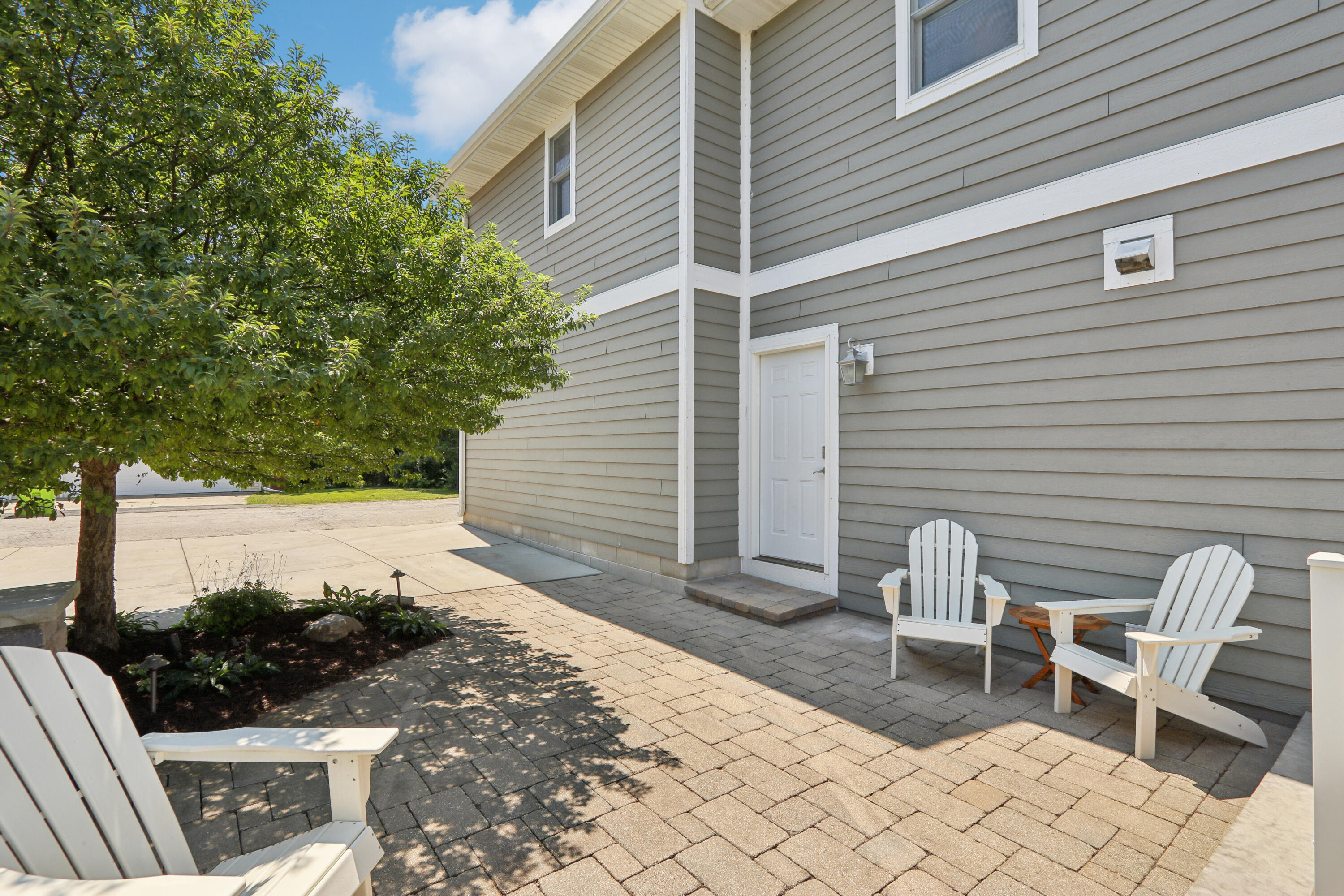 Wisconsin Lake Home for sale (MLS#: 1928663) at 3362 S Shore Dr, in Richfield, Wisconsin. (45 of 62)
