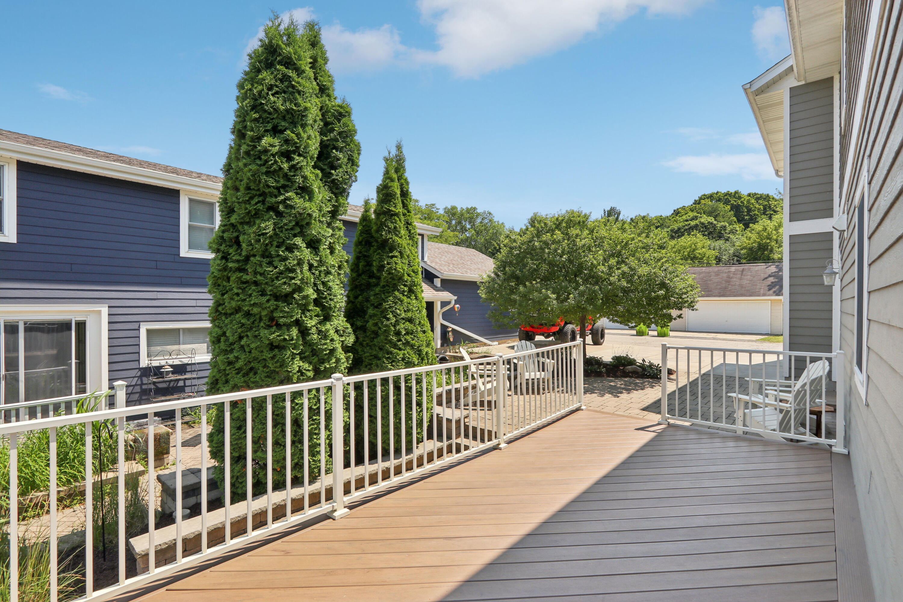 Wisconsin Lake Home for sale (MLS#: 1928663) at 3362 S Shore Dr, in Richfield, Wisconsin. (48 of 62)