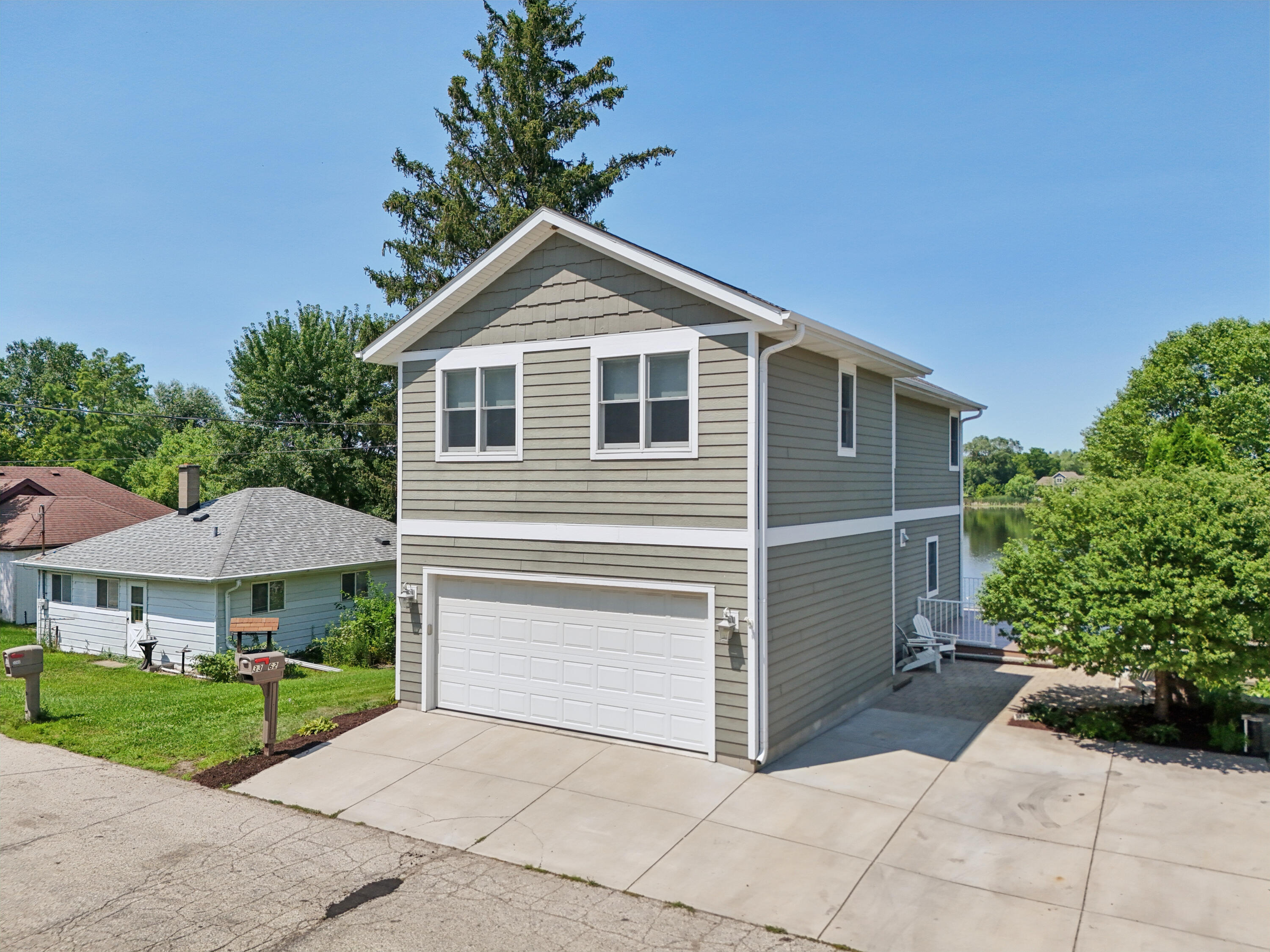 Wisconsin Lake Home for sale (MLS#: 1928663) at 3362 S Shore Dr, in Richfield, Wisconsin. (50 of 62)