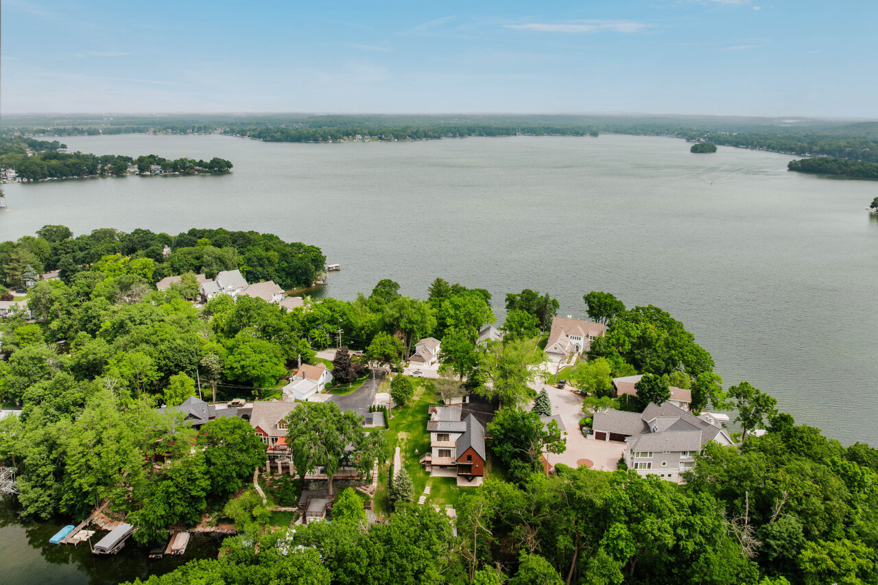 Wisconsin Lake Home for sale (MLS#: 1928666) at N53W34235  Road Q -, in Oconomowoc, Wisconsin. (2 of 117)