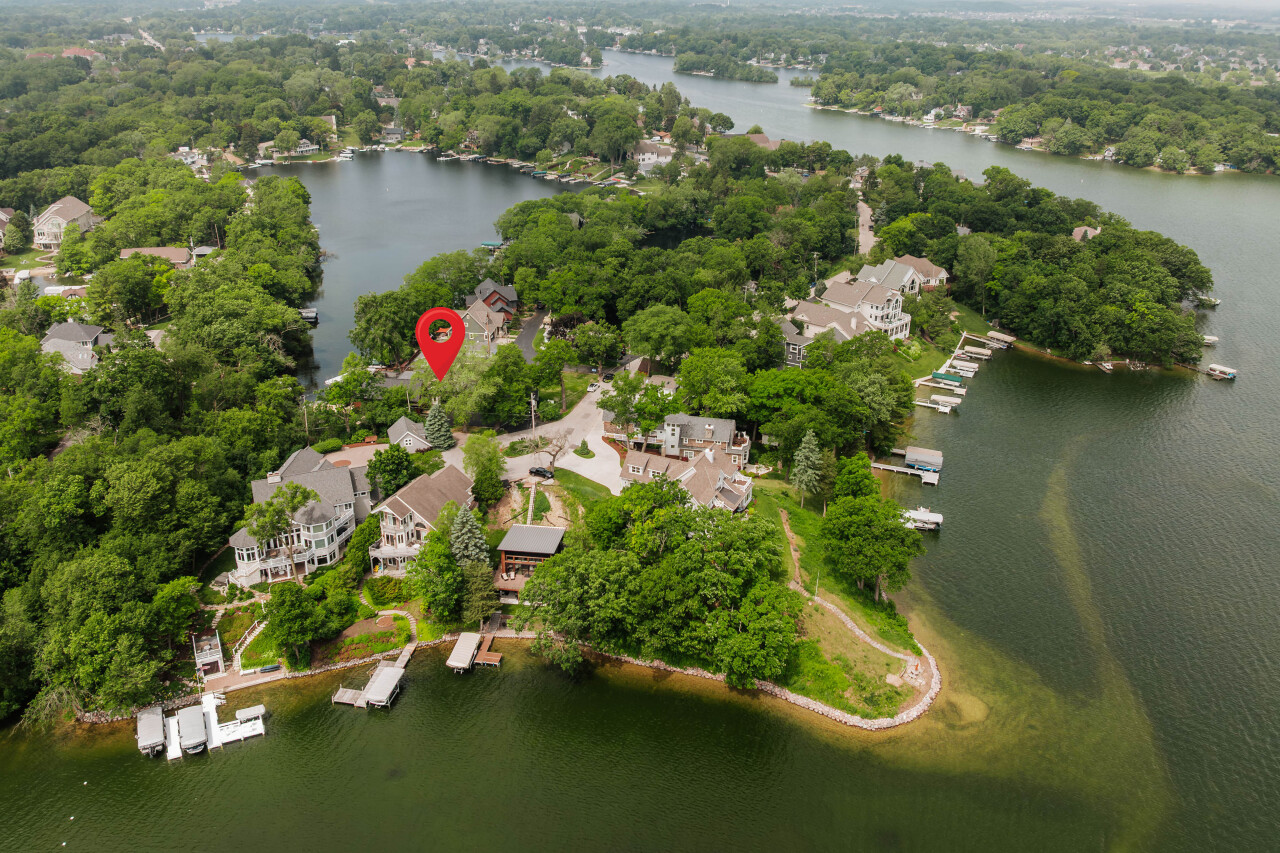 Wisconsin Lake Home for sale (MLS#: 1928666) at N53W34235  Road Q -, in Oconomowoc, Wisconsin. (115 of 117)