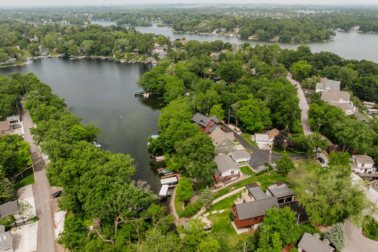 Wisconsin Lake Home for sale (MLS#: 1928666) at N53W34235  Road Q -, in Oconomowoc, Wisconsin. (116 of 117)