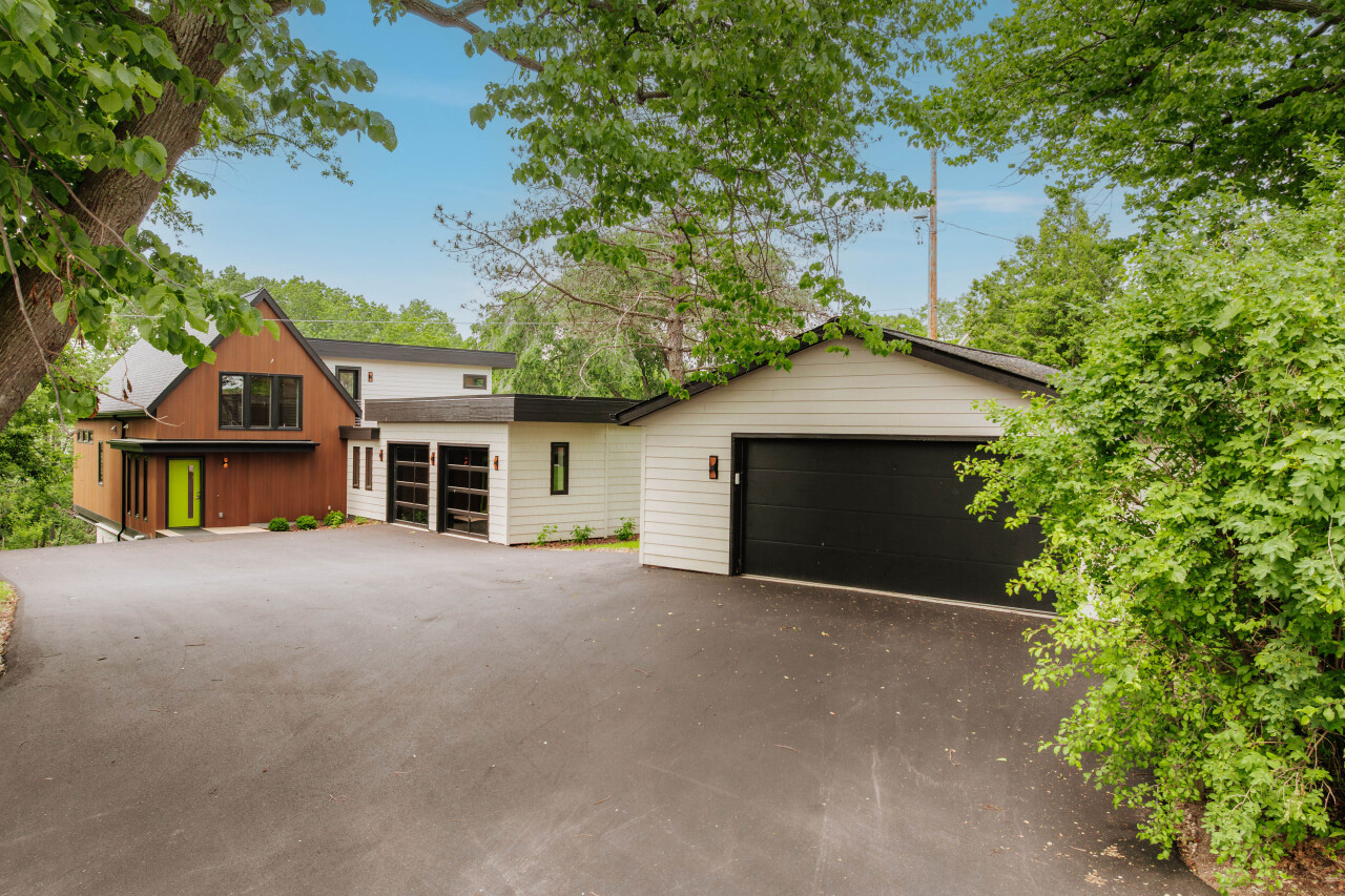 Wisconsin Lake Home for sale (MLS#: 1928666) at N53W34235  Road Q -, in Oconomowoc, Wisconsin. (6 of 117)